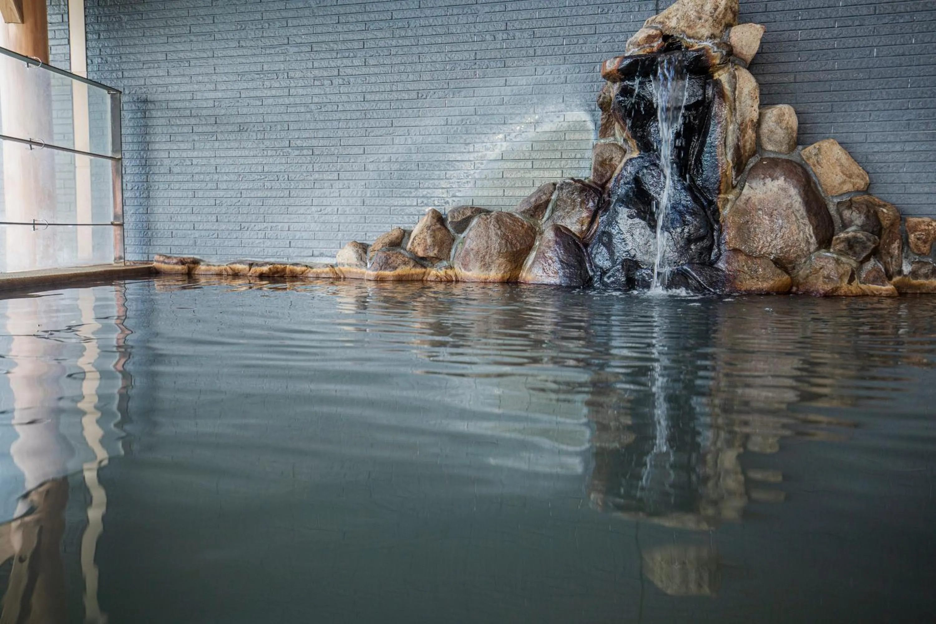 Hot Spring Bath in Samson Hotel