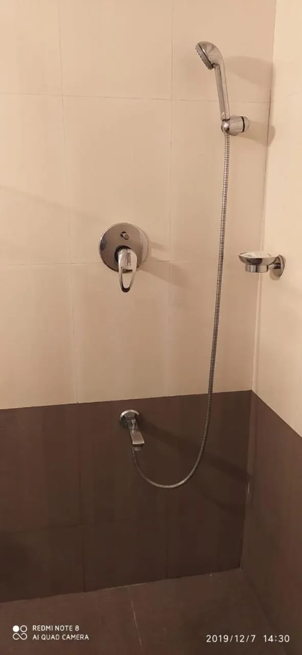 Bathroom in The Curzon Court