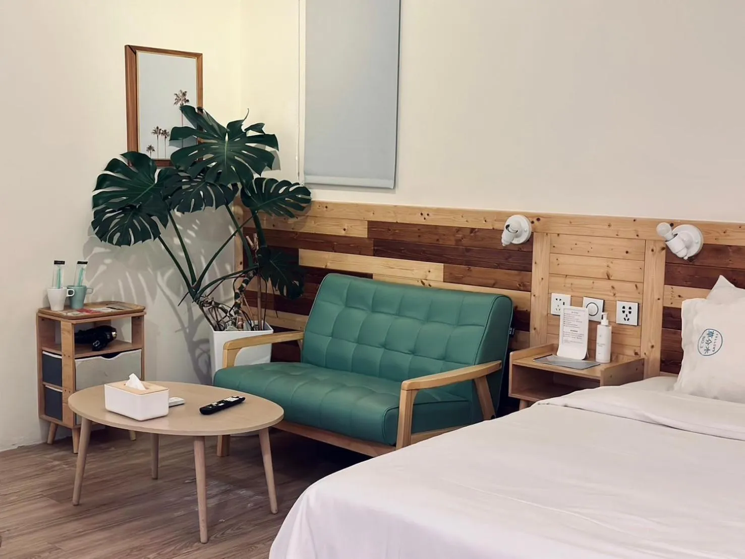 Standard Double Room (No Window) in Yellow's Kenting B&B