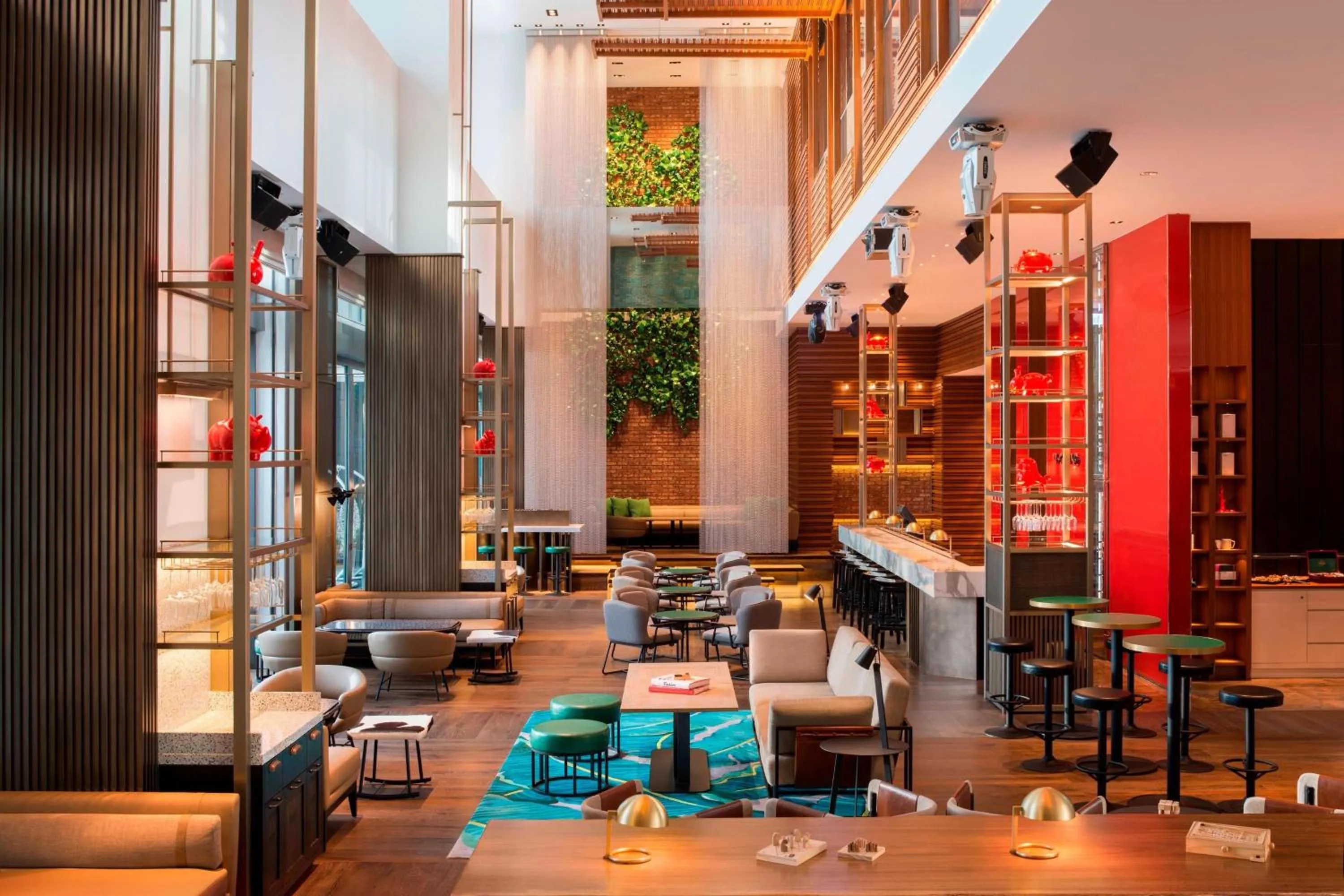 Lounge or bar in W Taipei