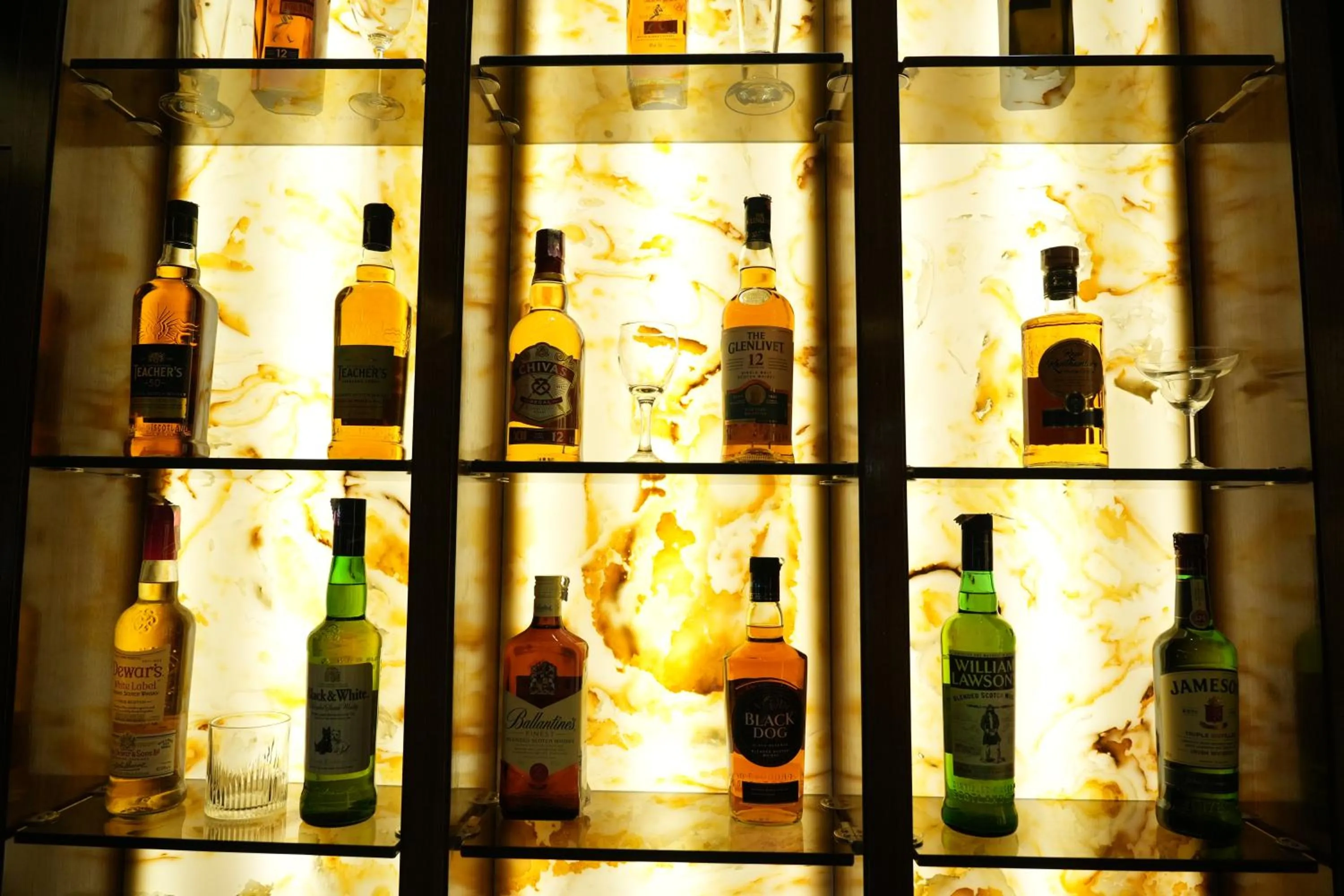 Lounge or bar in Cygnett Inn Ramachandra