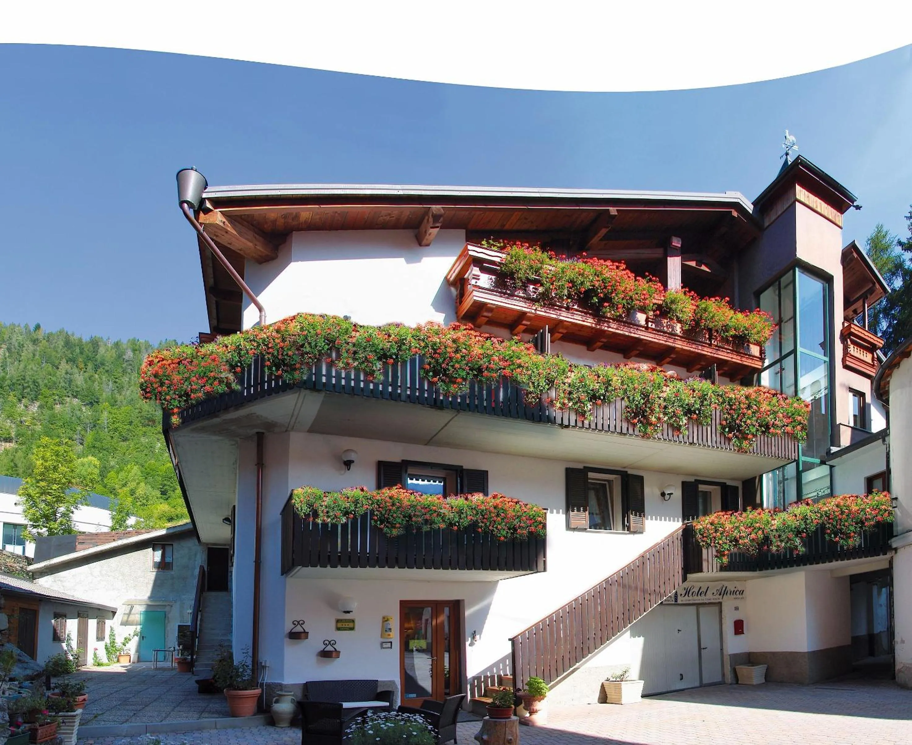 Property building in Albergo Aprica Garni
