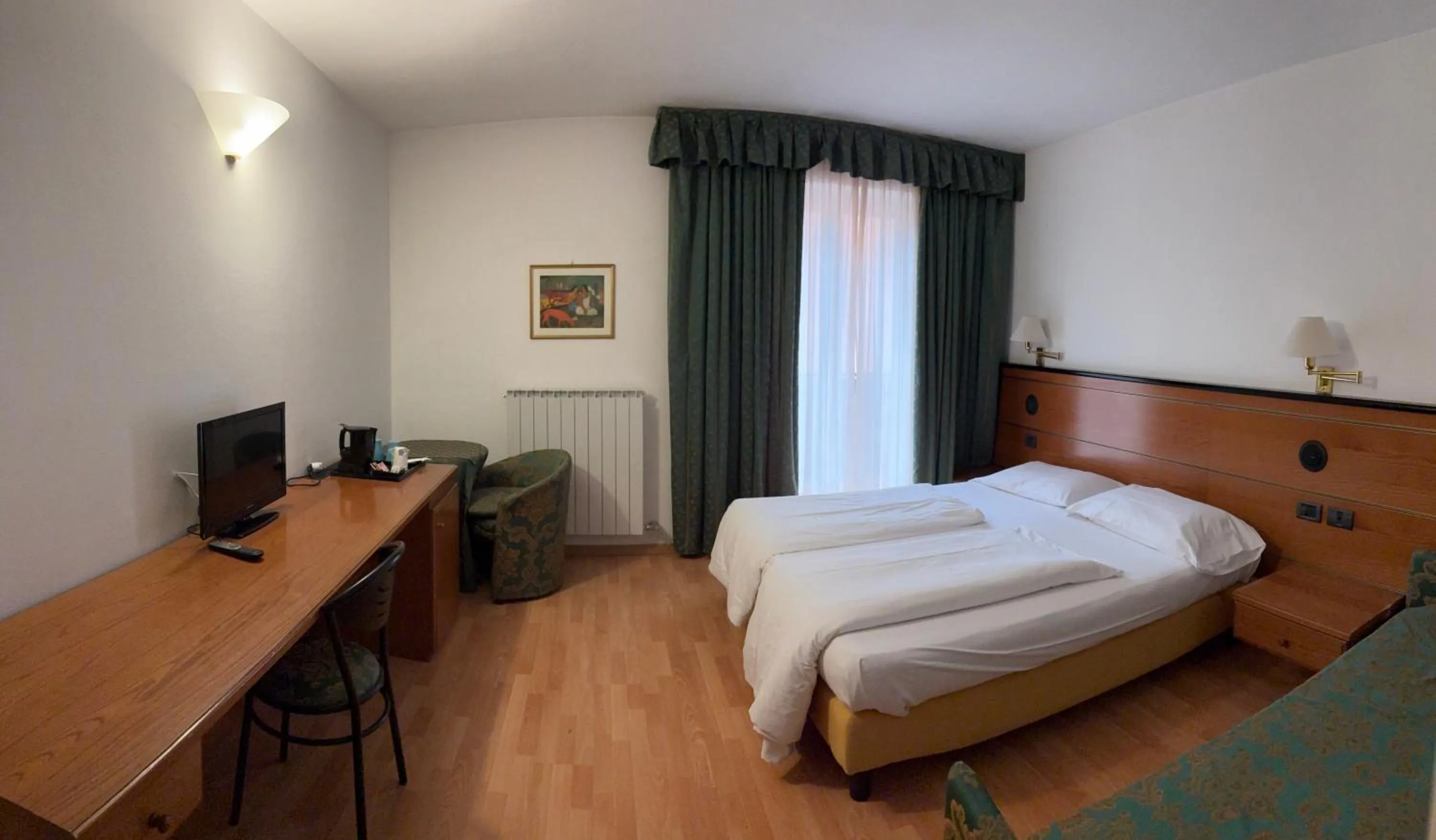 Bed in Albergo Aprica Garni