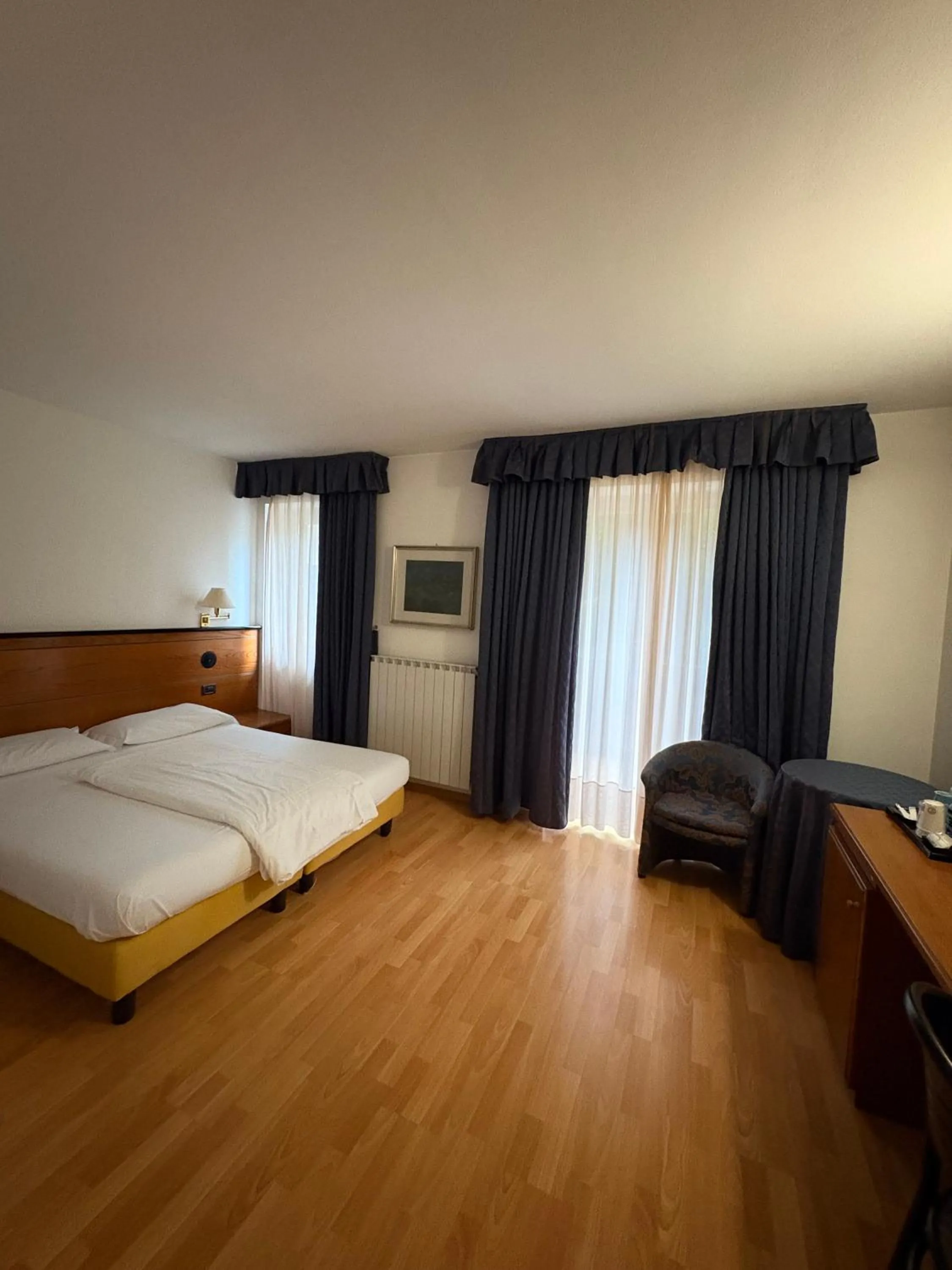 Bed in Albergo Aprica Garni