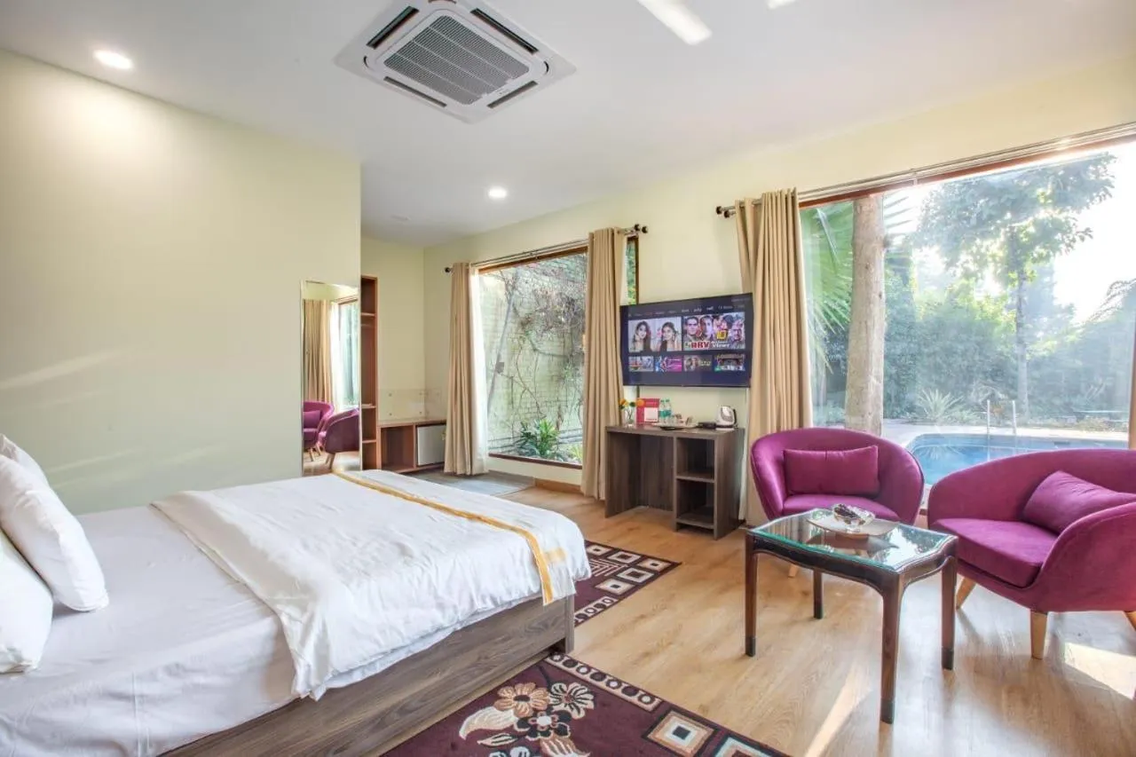 Bed in The Radha Ashok