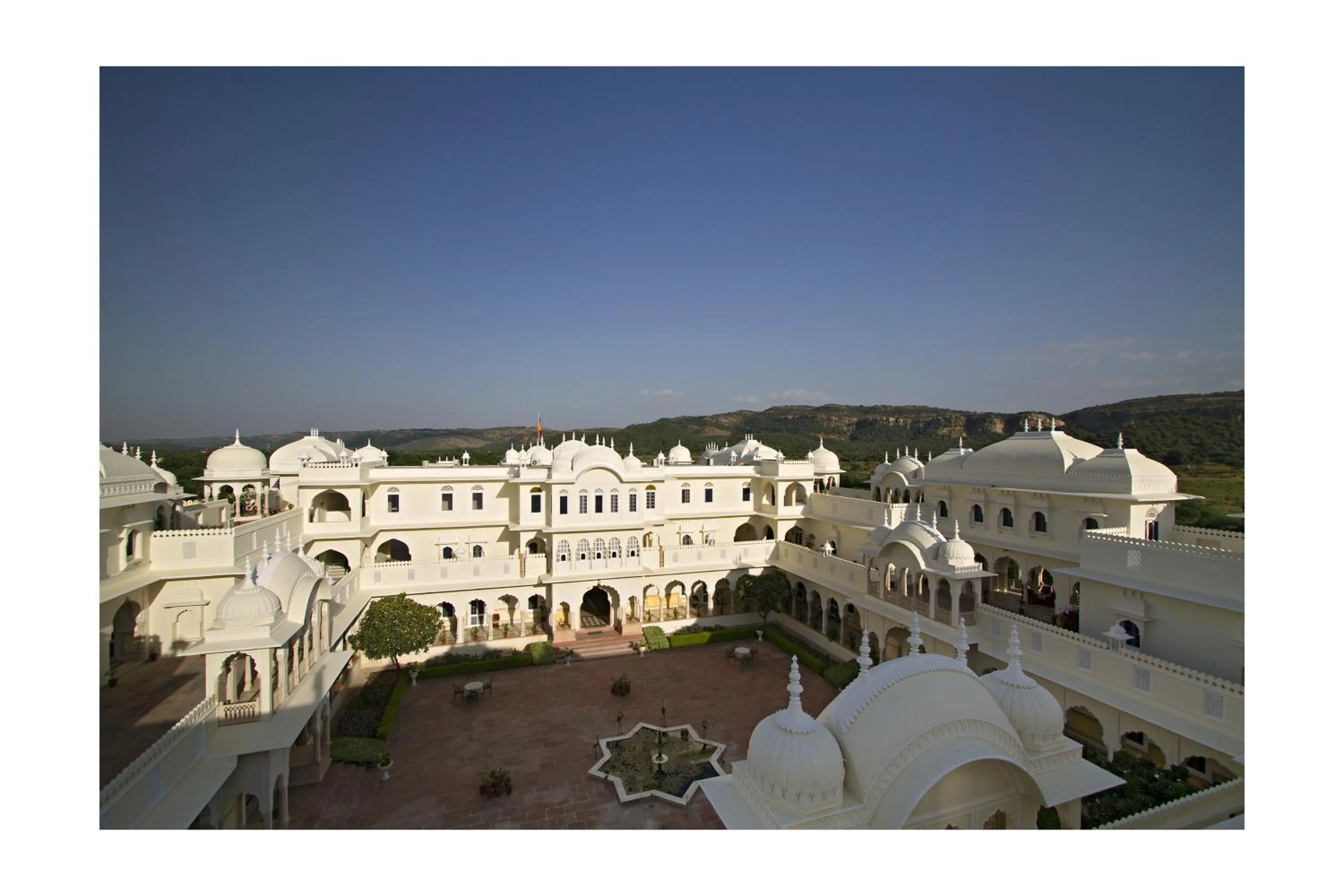 Facade/entrance in Nahargarh Ranthambhore