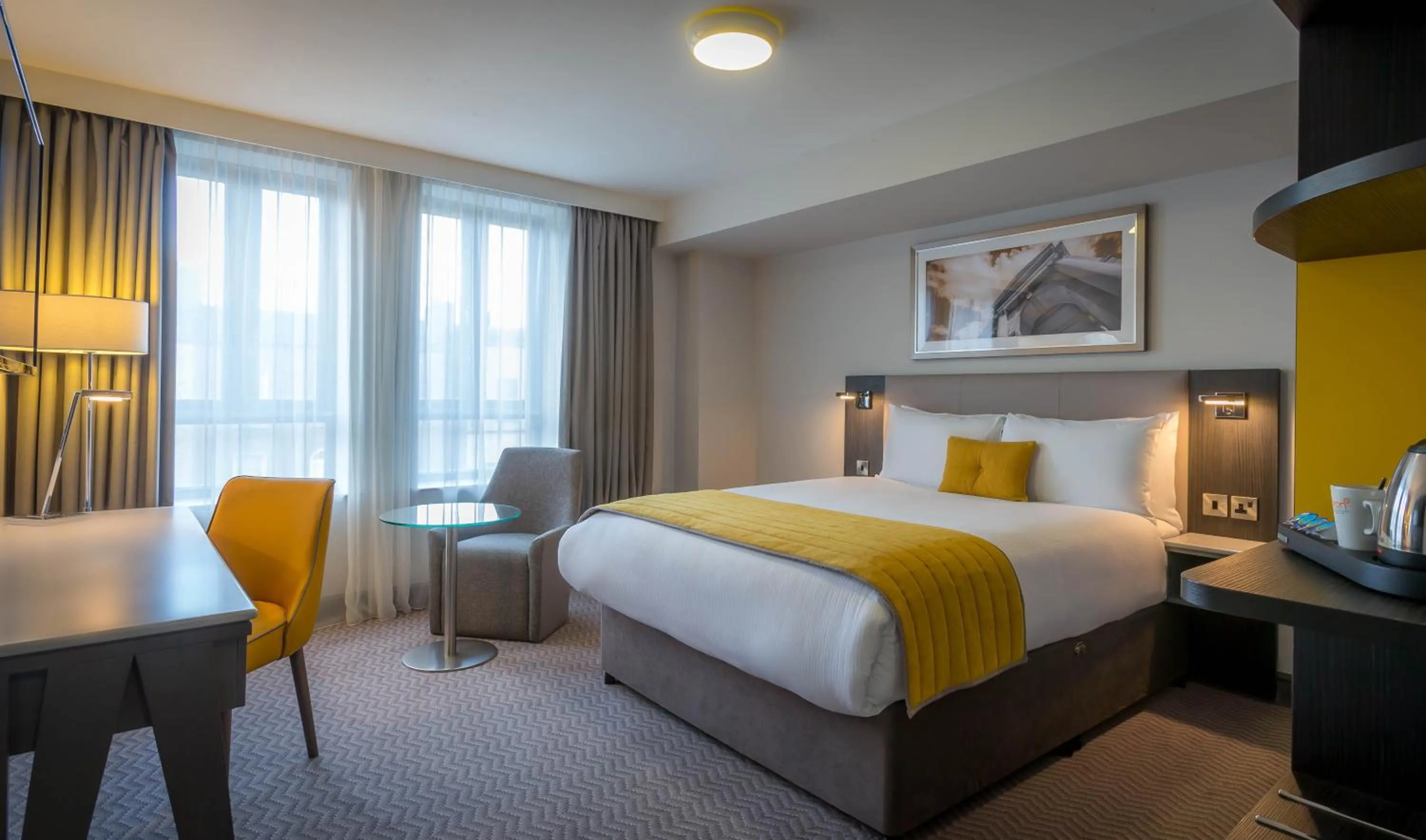 Photo of the whole room, Bed in Maldron Hotel Pearse Street Dublin City