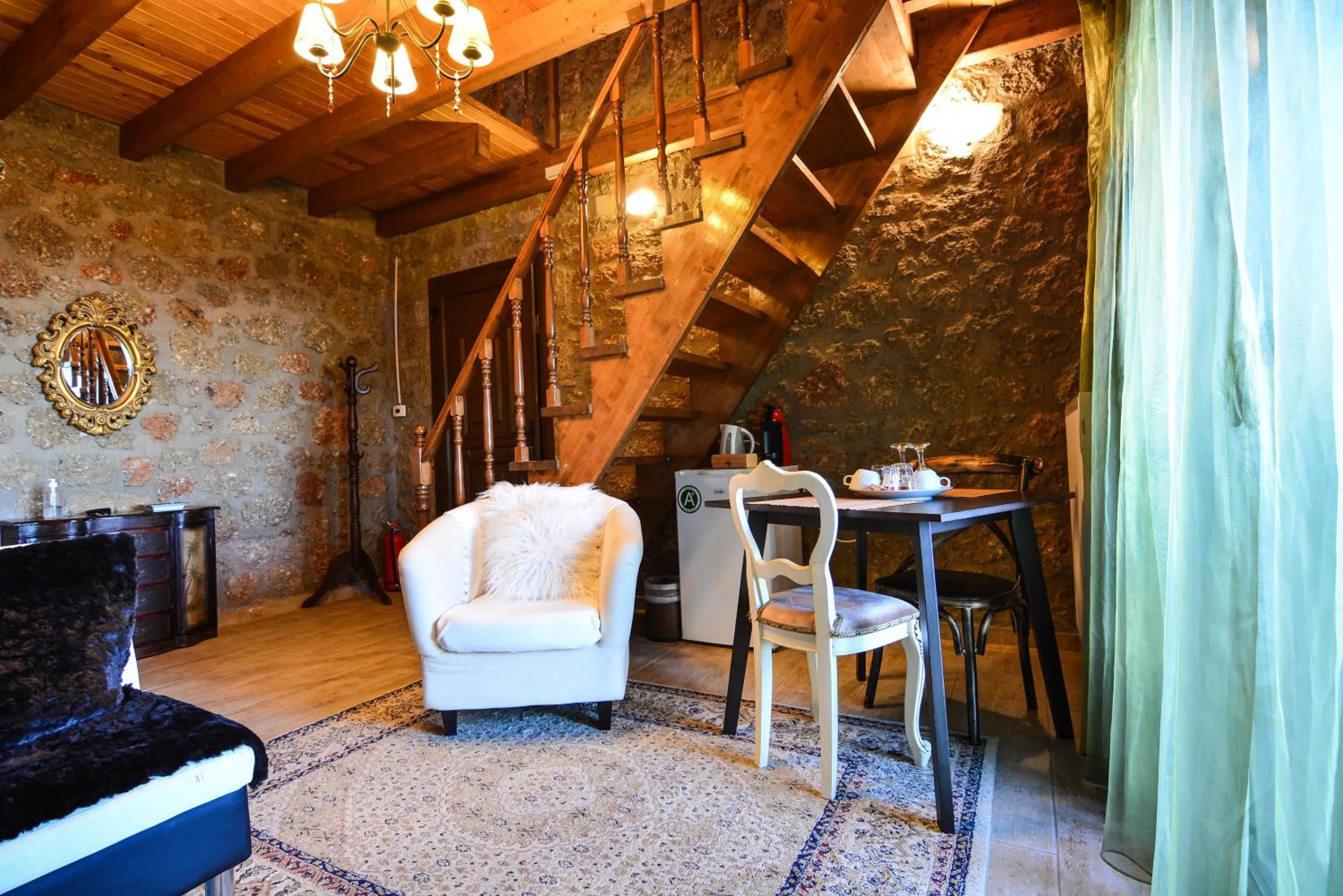 Living room in Trikalon Muses Art Suites