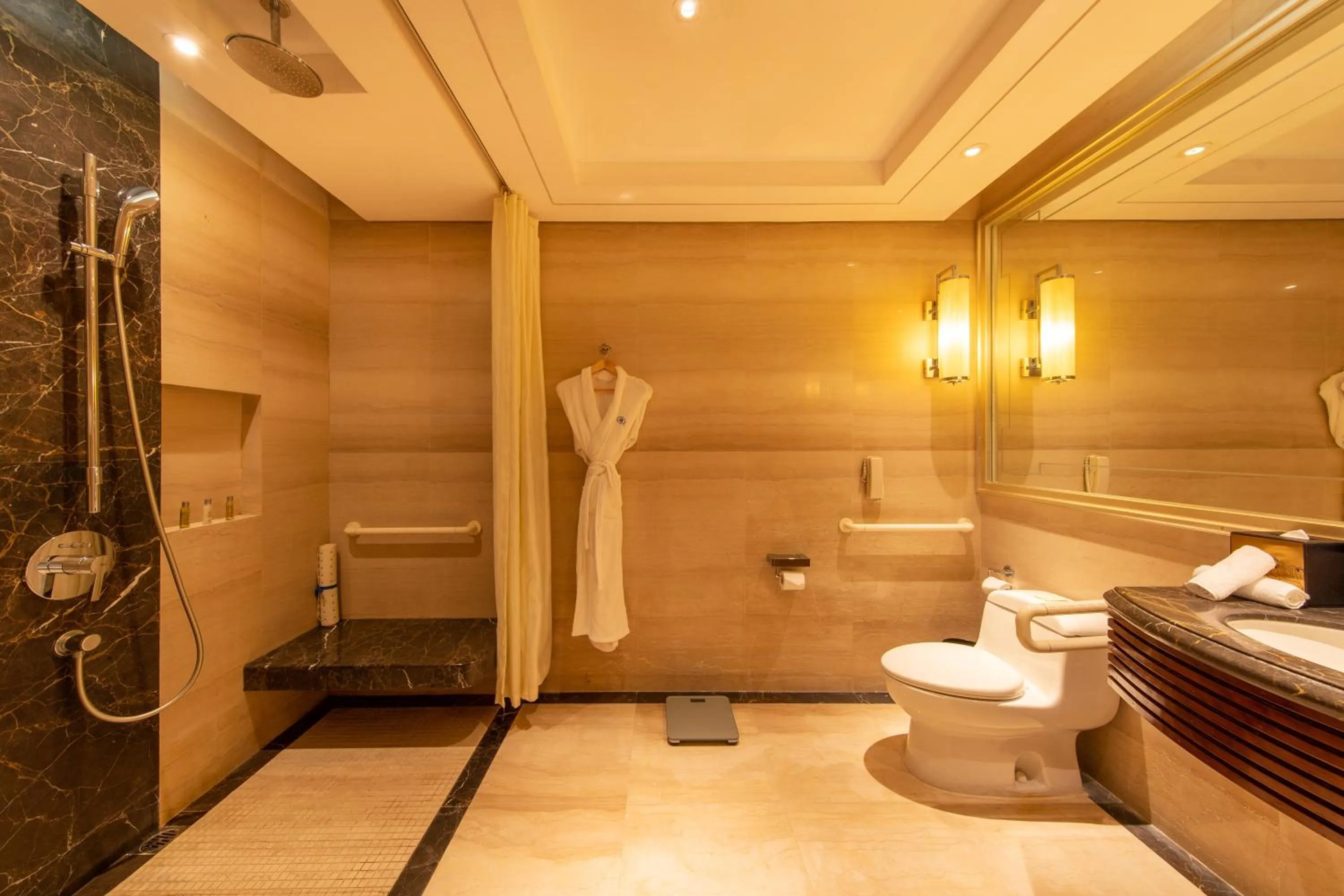 Bathroom in Hilton Xi'an