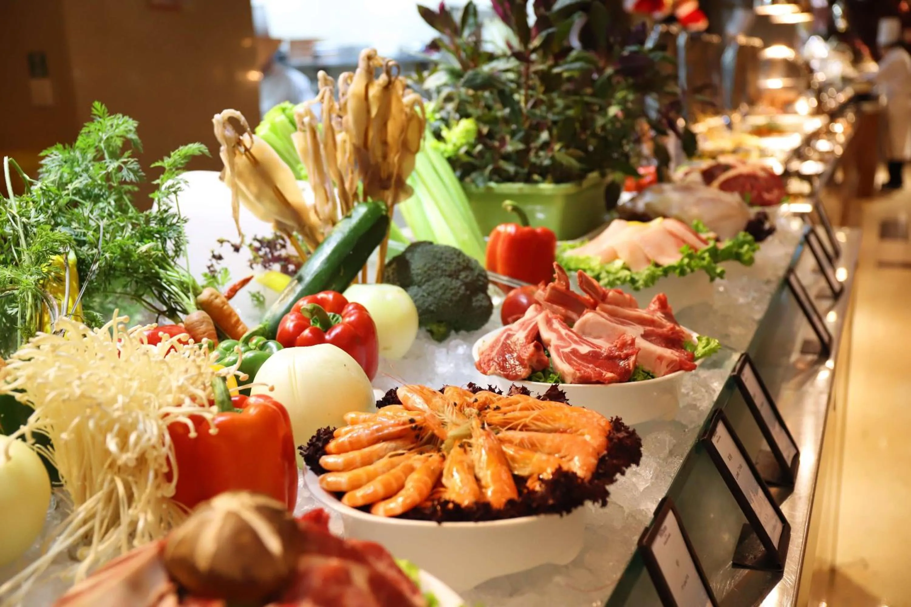 Restaurant/places to eat in Hilton Xi'an