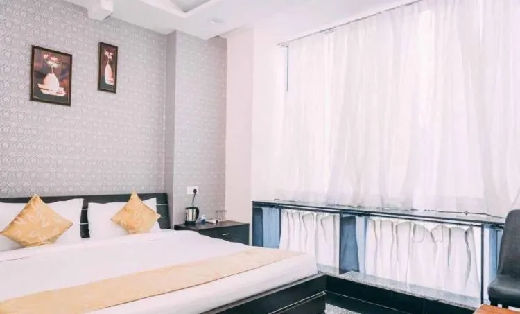 Bedroom, Bed in Hotel Suraj Palace