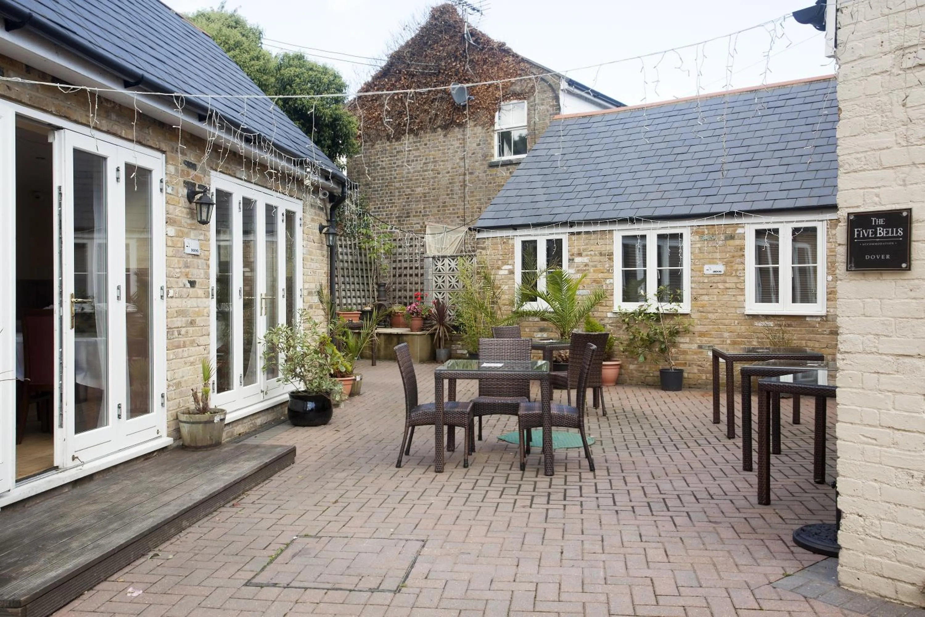 Patio in The Five Bells