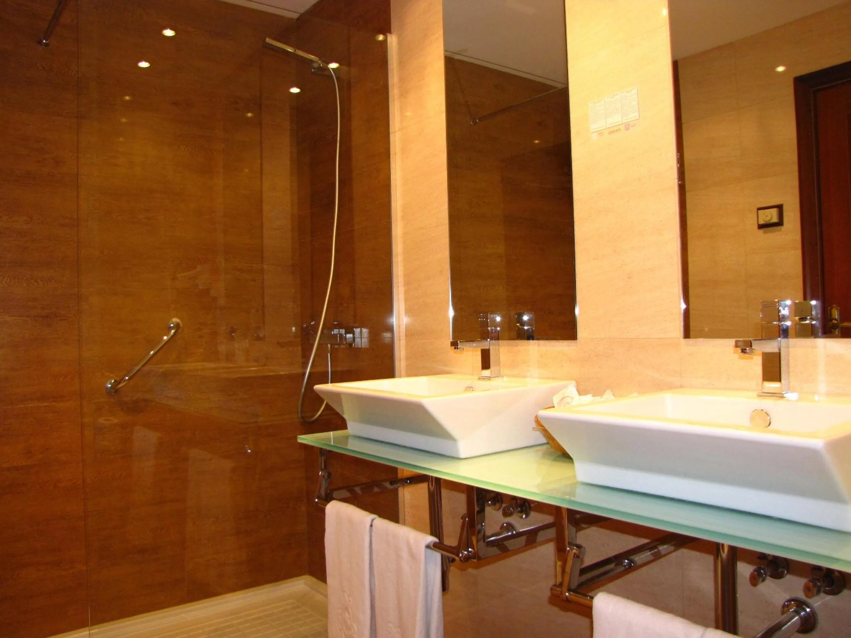 Bathroom in Apartamentos Boutique Catedral
