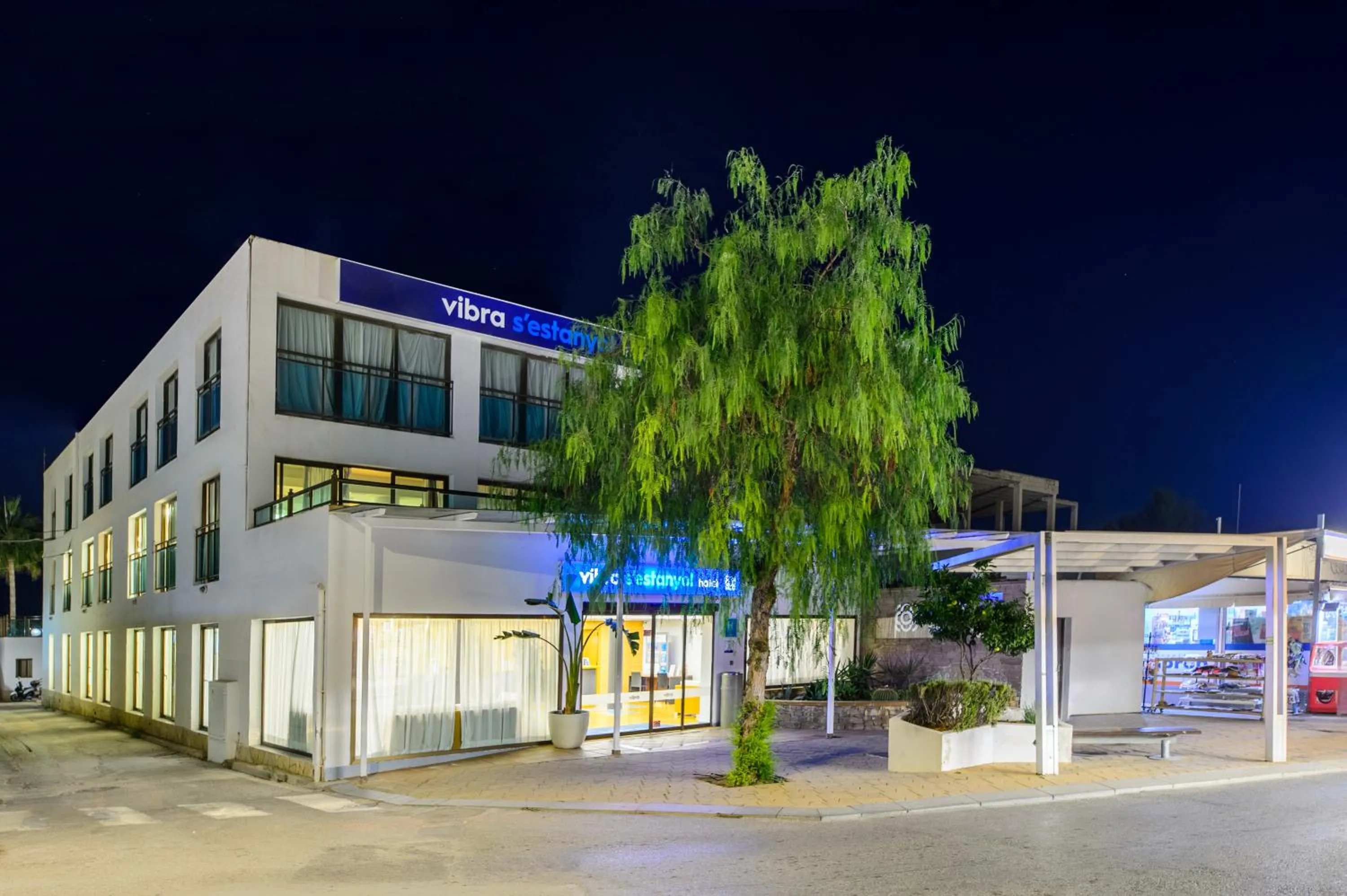 Property building in Hotel Vibra s'Estanyol