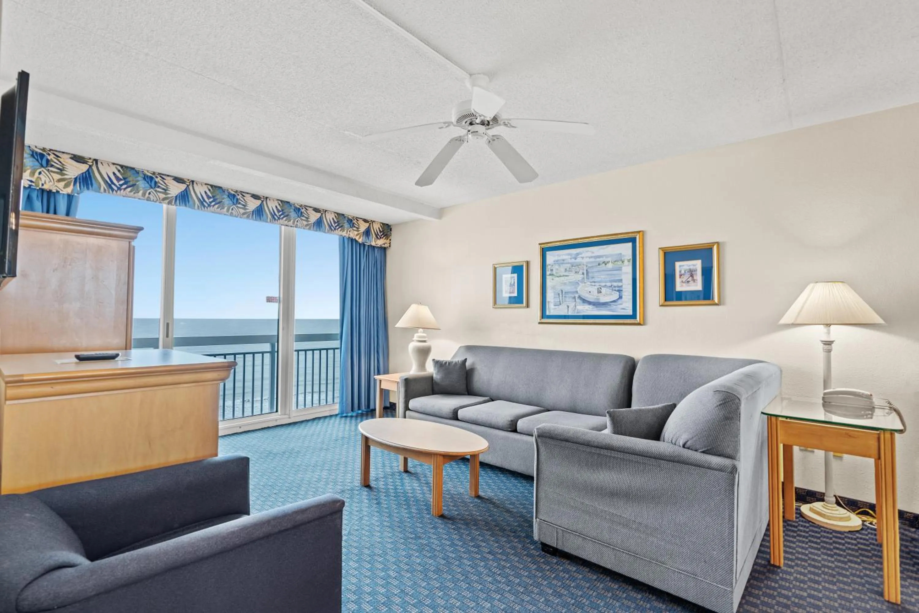 Yachtsman Oceanfront Resort