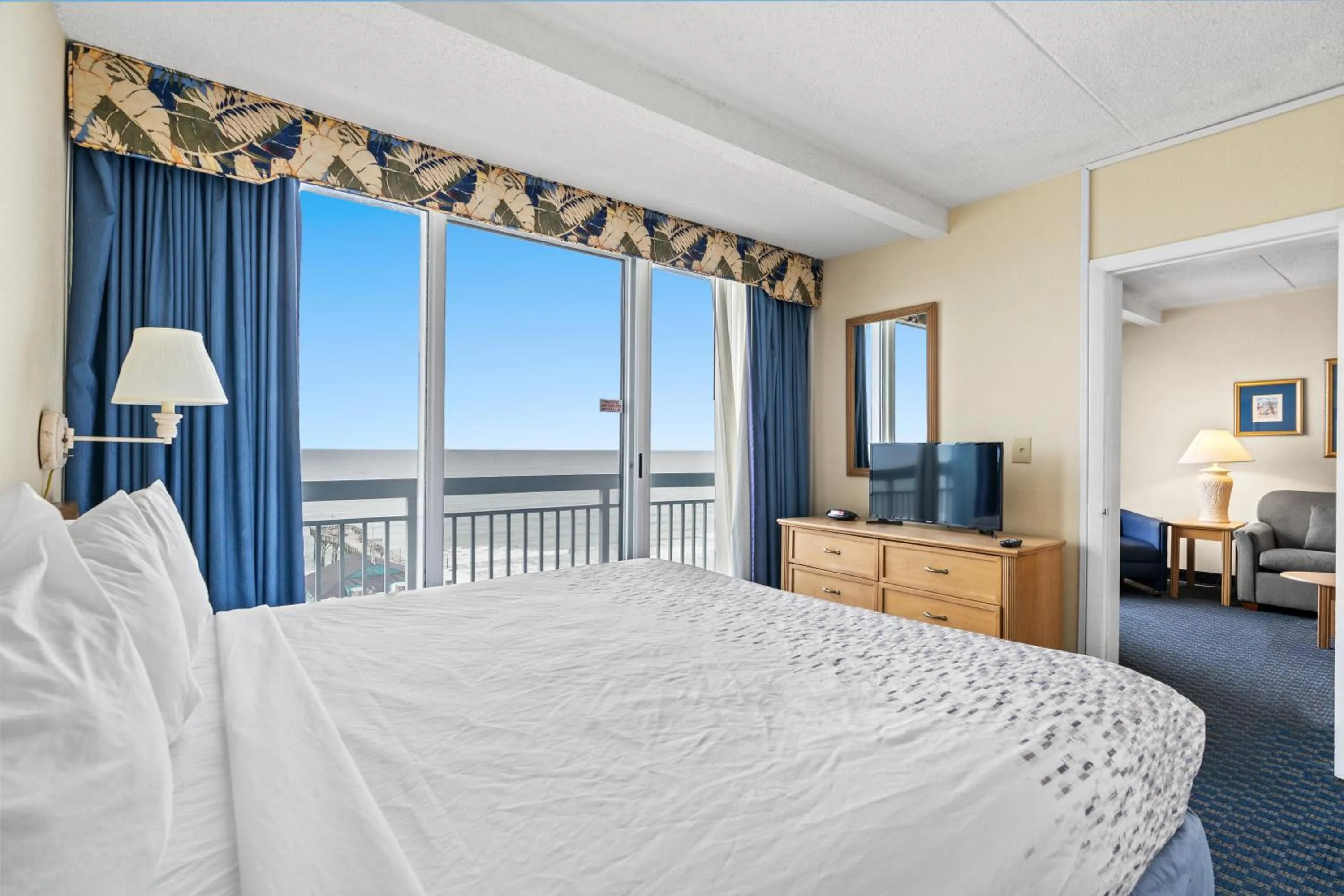 Bed in Yachtsman Oceanfront Resort