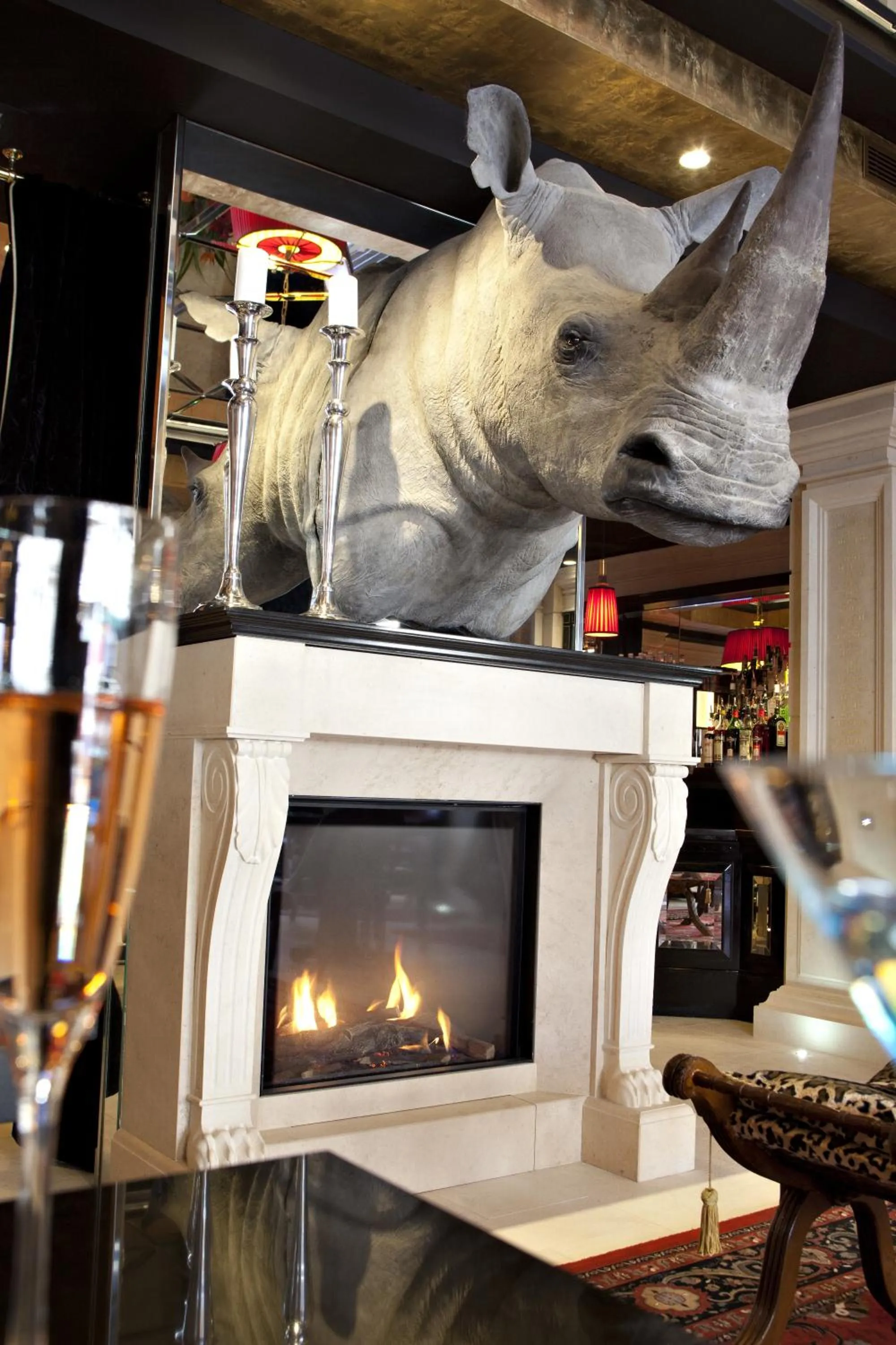 Restaurant/places to eat in Maison Albar- Le Champs-Elysées