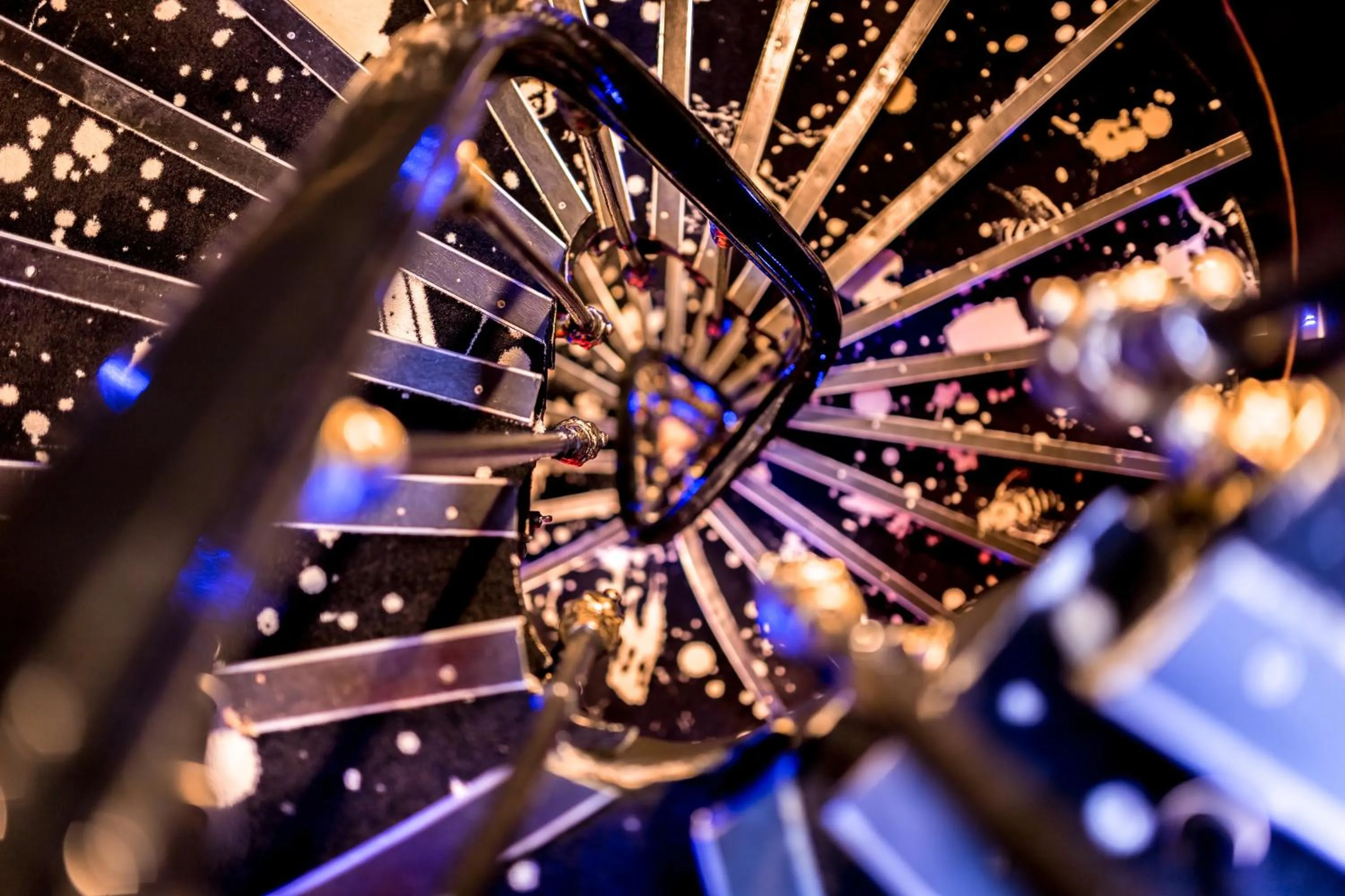 Decorative detail in Maison Albar- Le Champs-Elysées