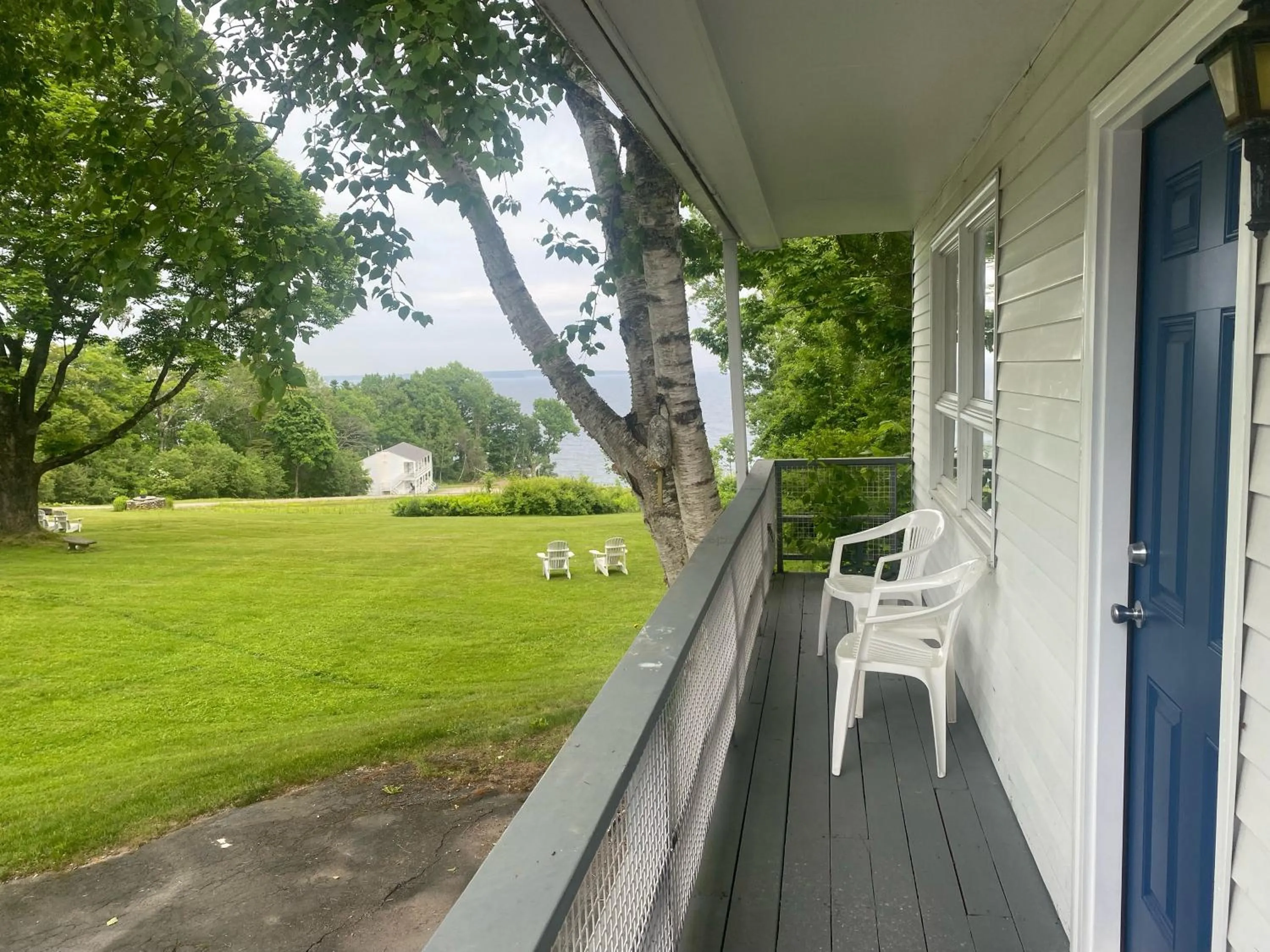 Balcony/Terrace in High Tide Inn on the Ocean, Motel and Cottages
