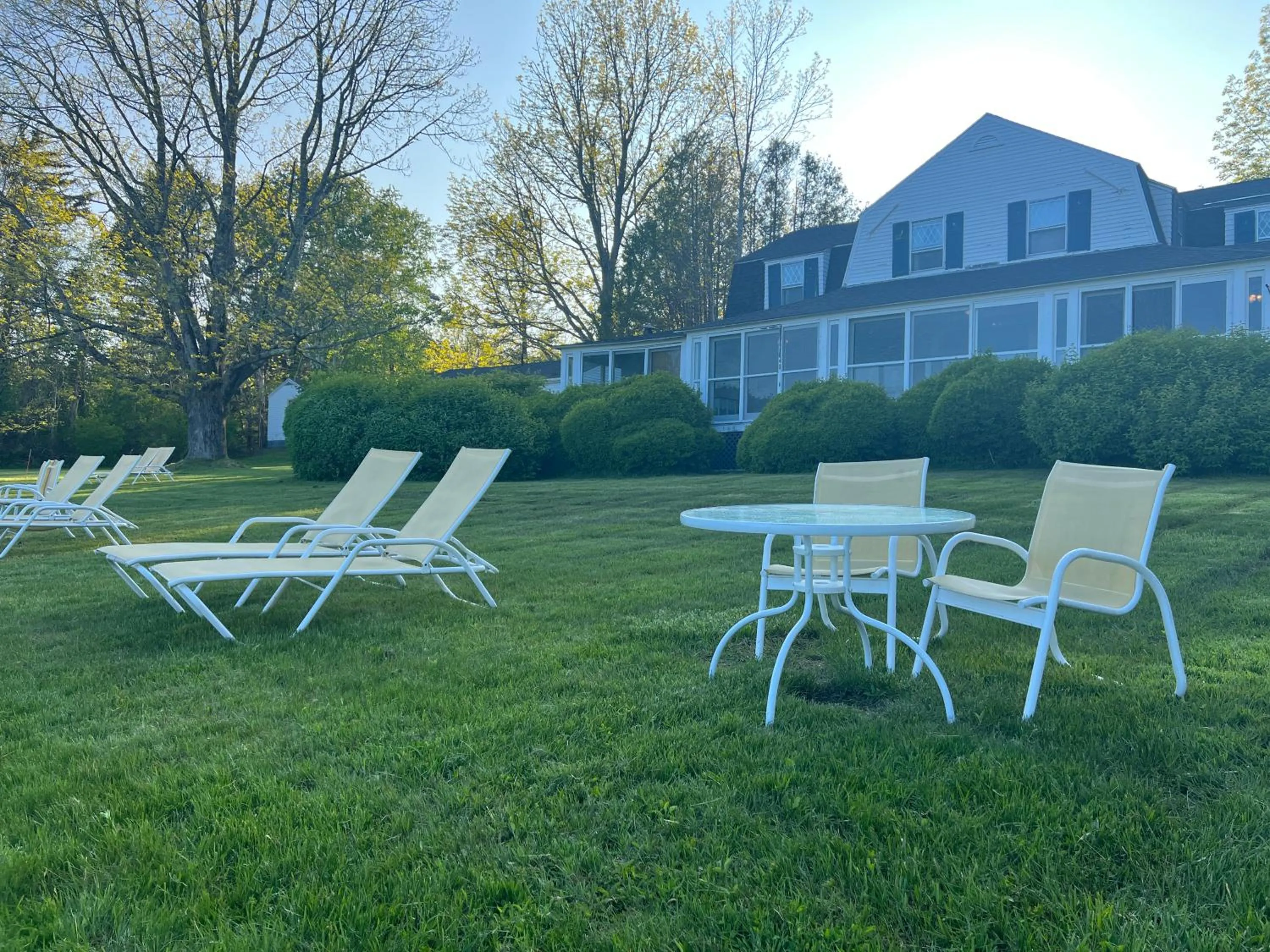 Natural landscape in High Tide Inn on the Ocean, Motel and Cottages