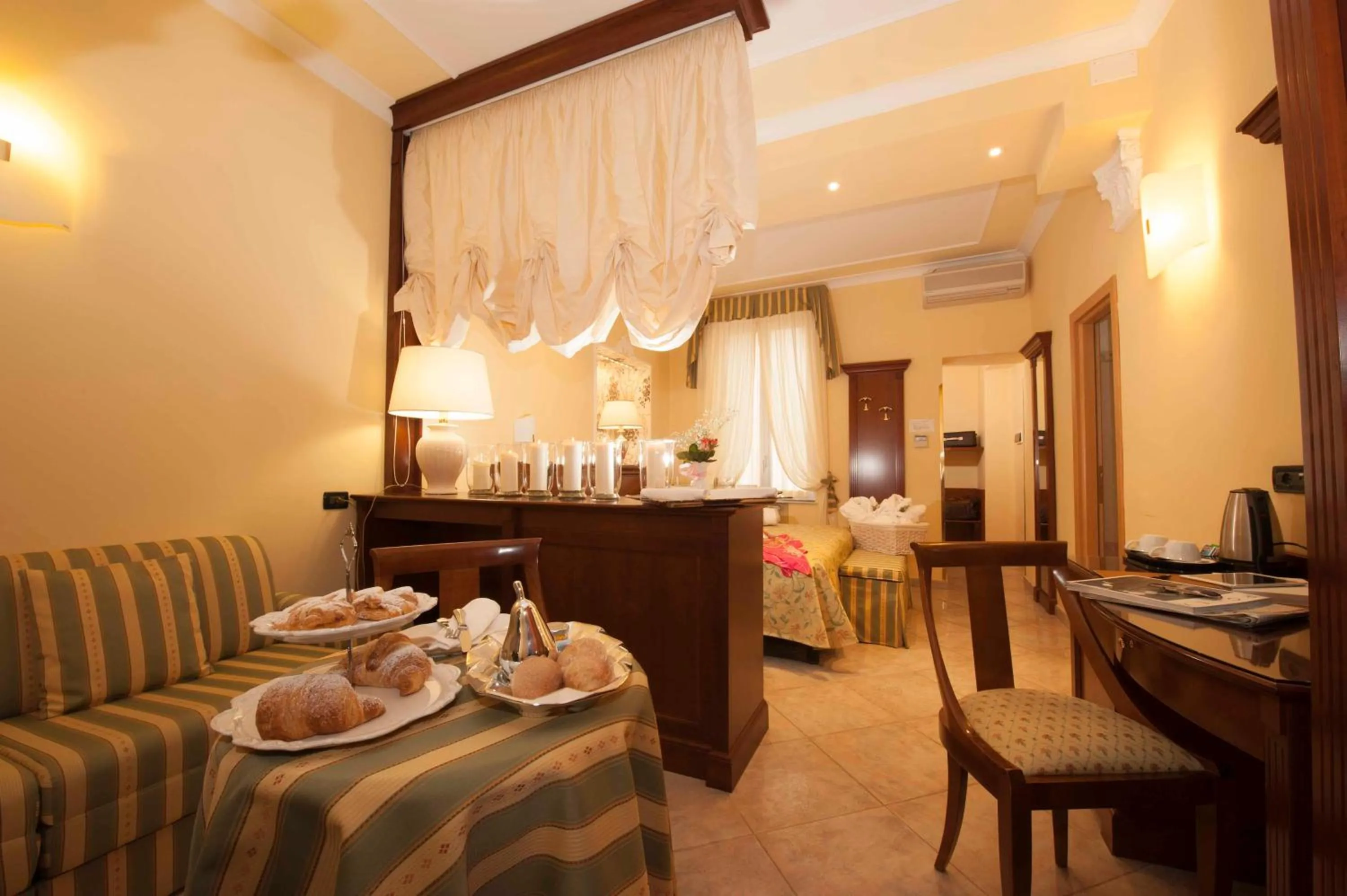 Decorative detail in Hotel Astigiana & Appartamenti