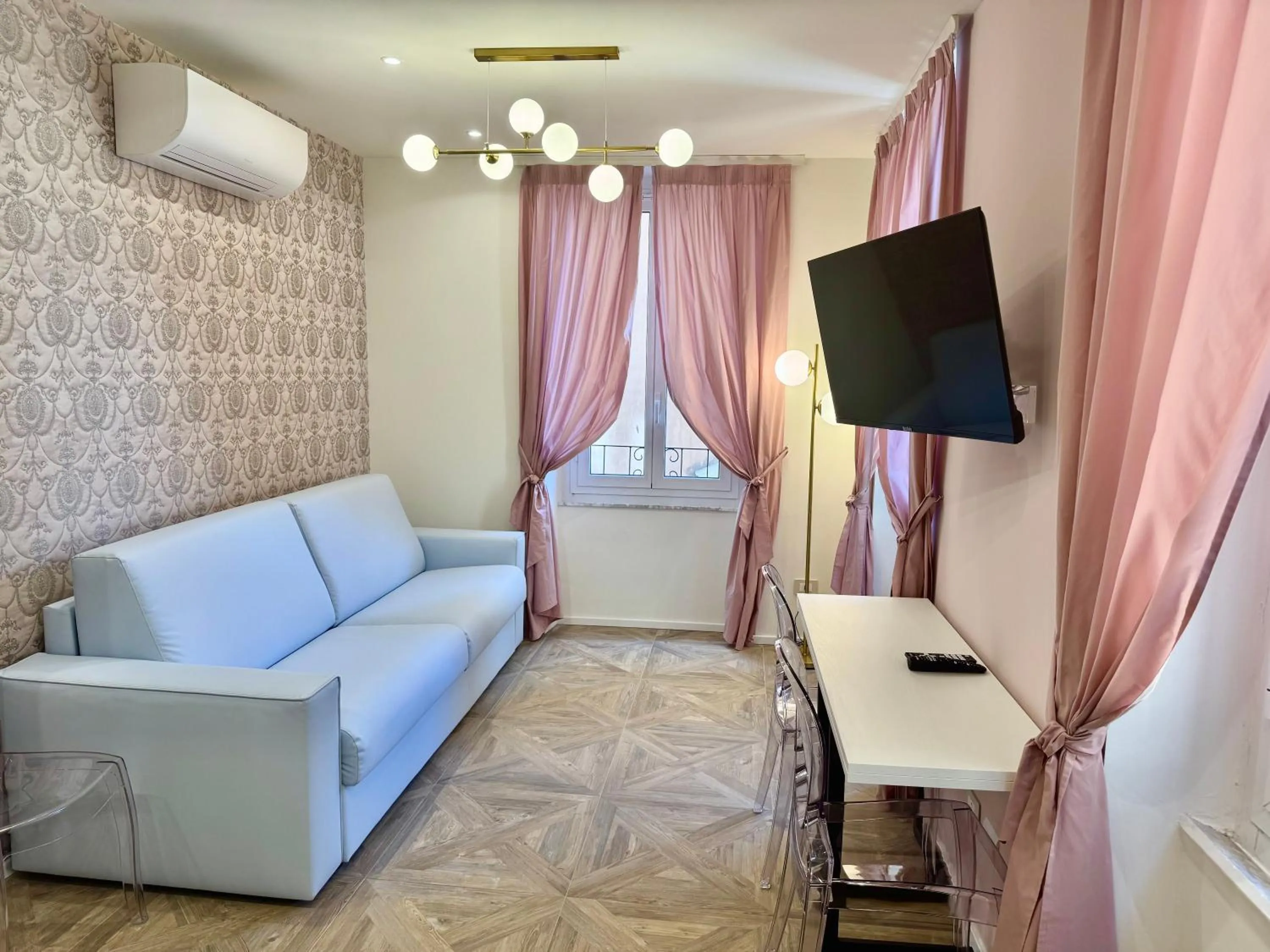 Hotel Astigiana & Appartamenti