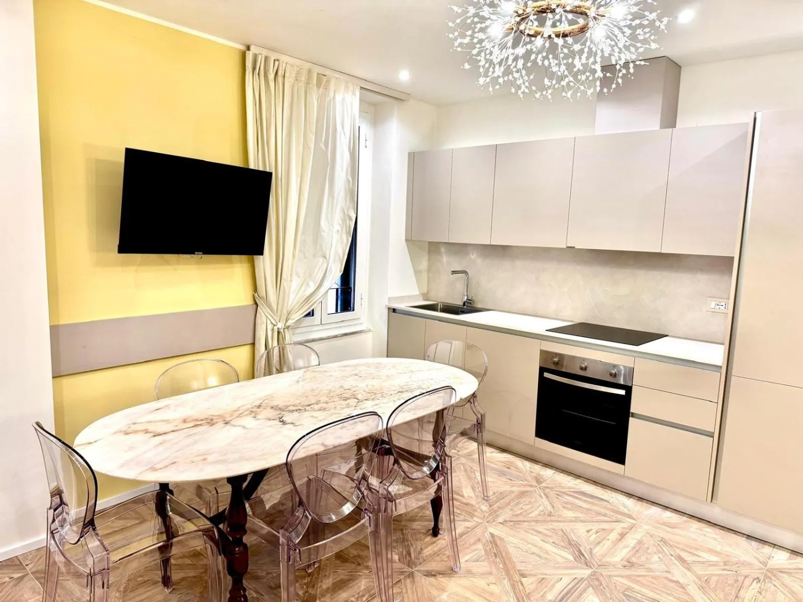 Hotel Astigiana & Appartamenti