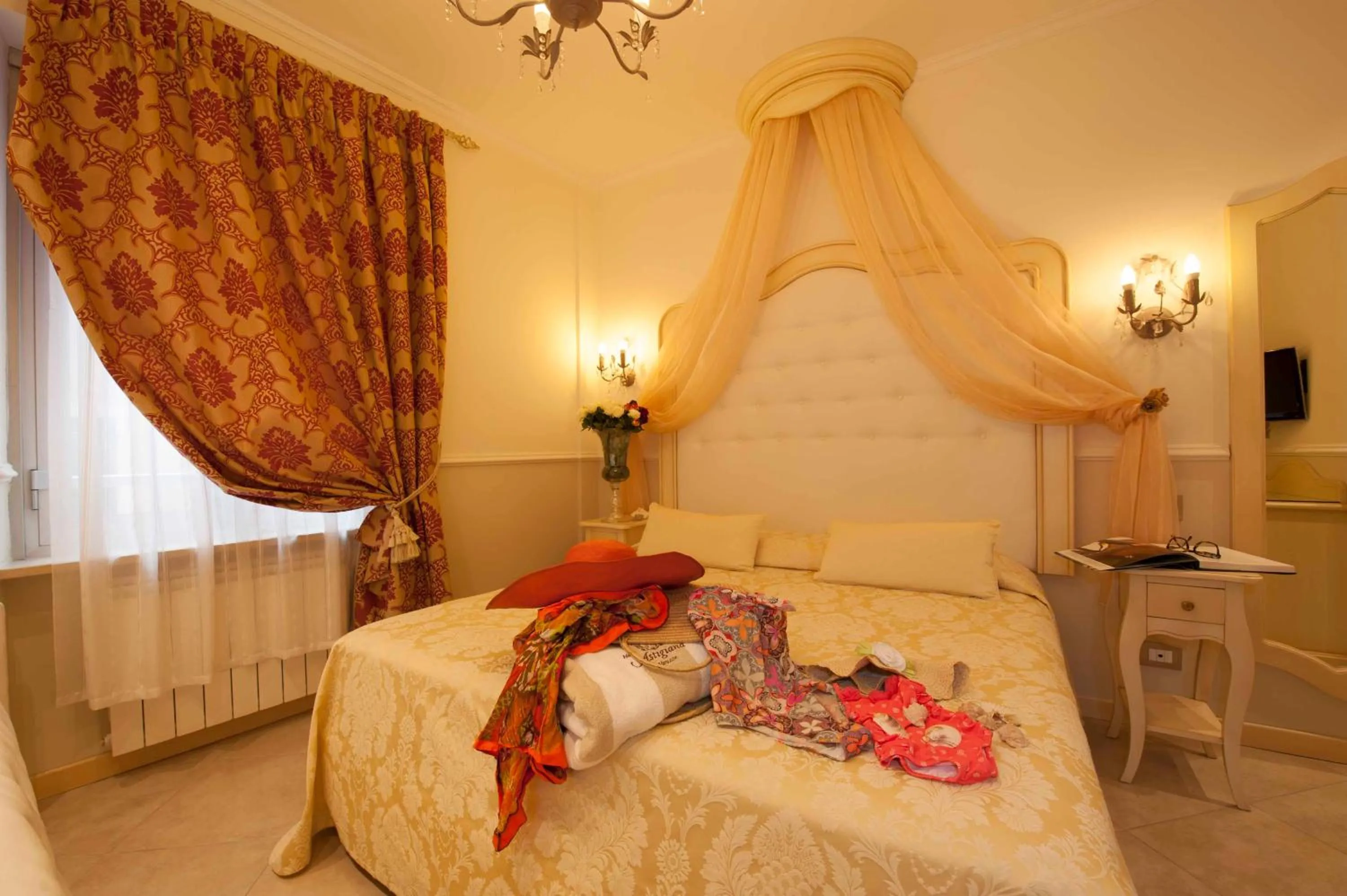 Bed in Hotel Astigiana & Appartamenti