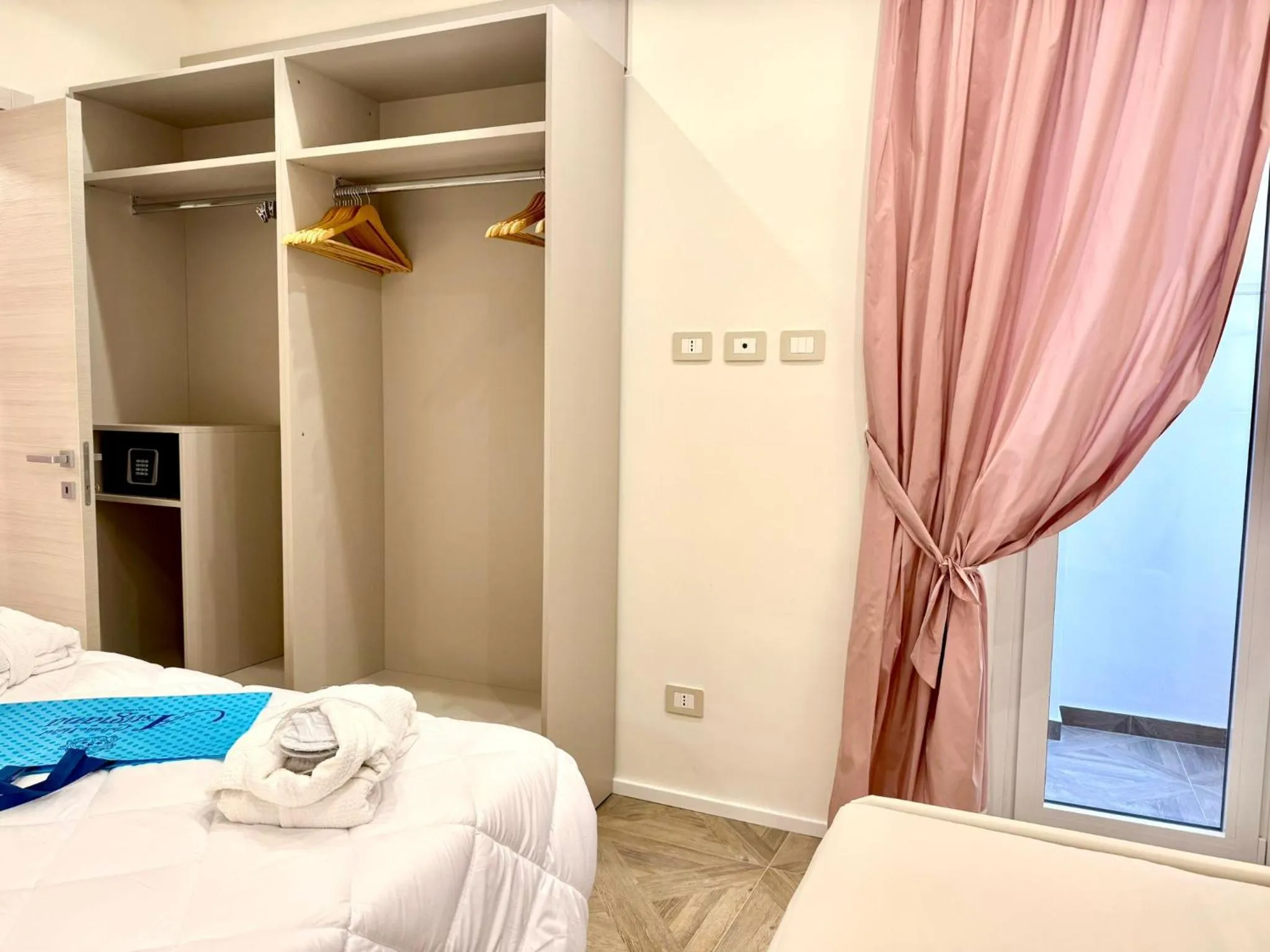 Bed in Hotel Astigiana & Appartamenti