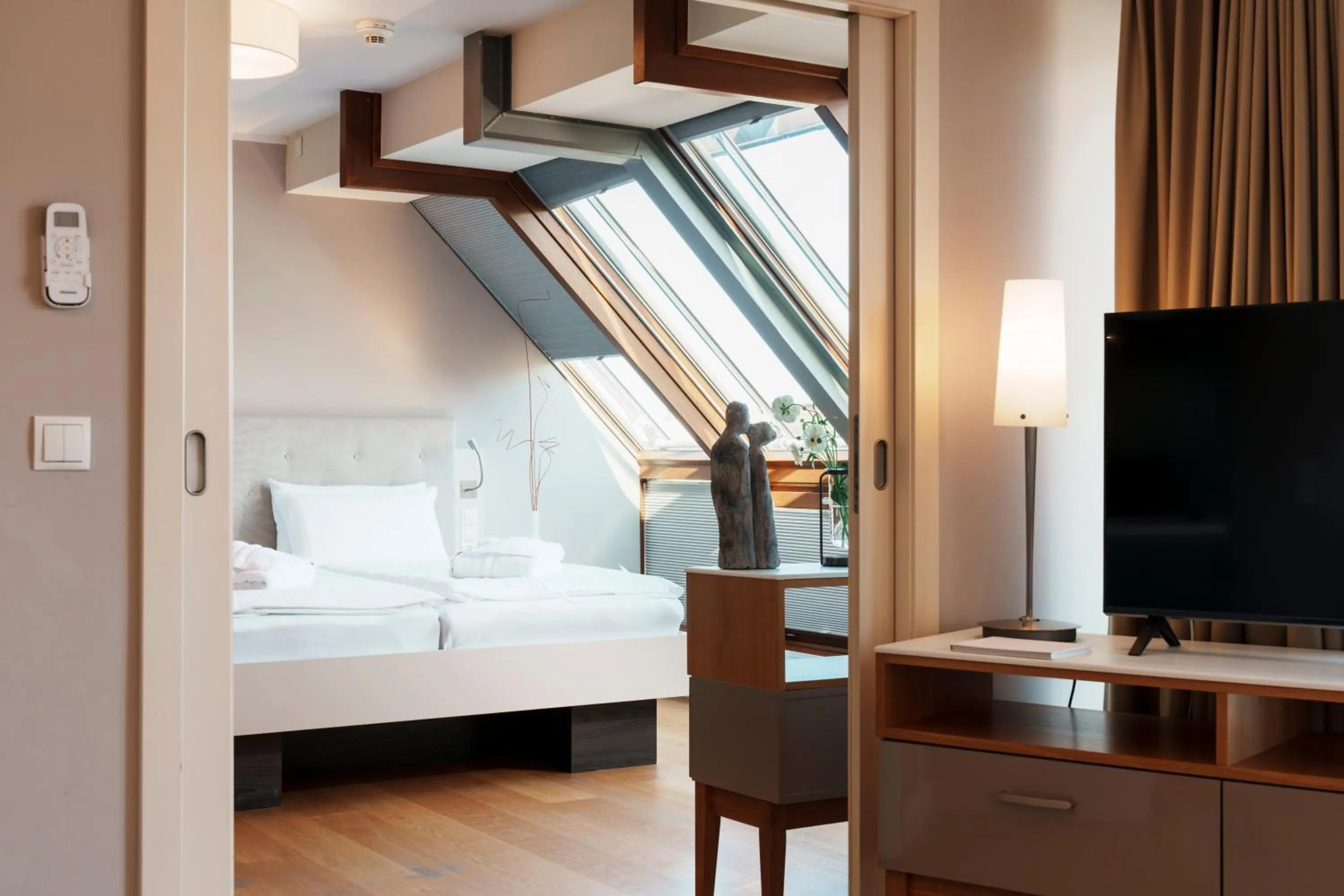 Bedroom, Bed in Hotel Meersinn - Binz