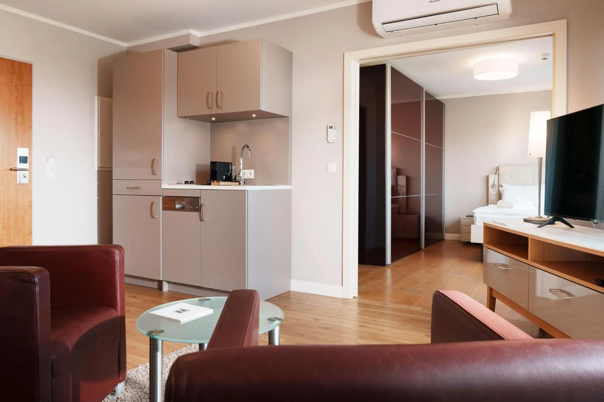 Kitchen or kitchenette in Hotel Meersinn - Binz