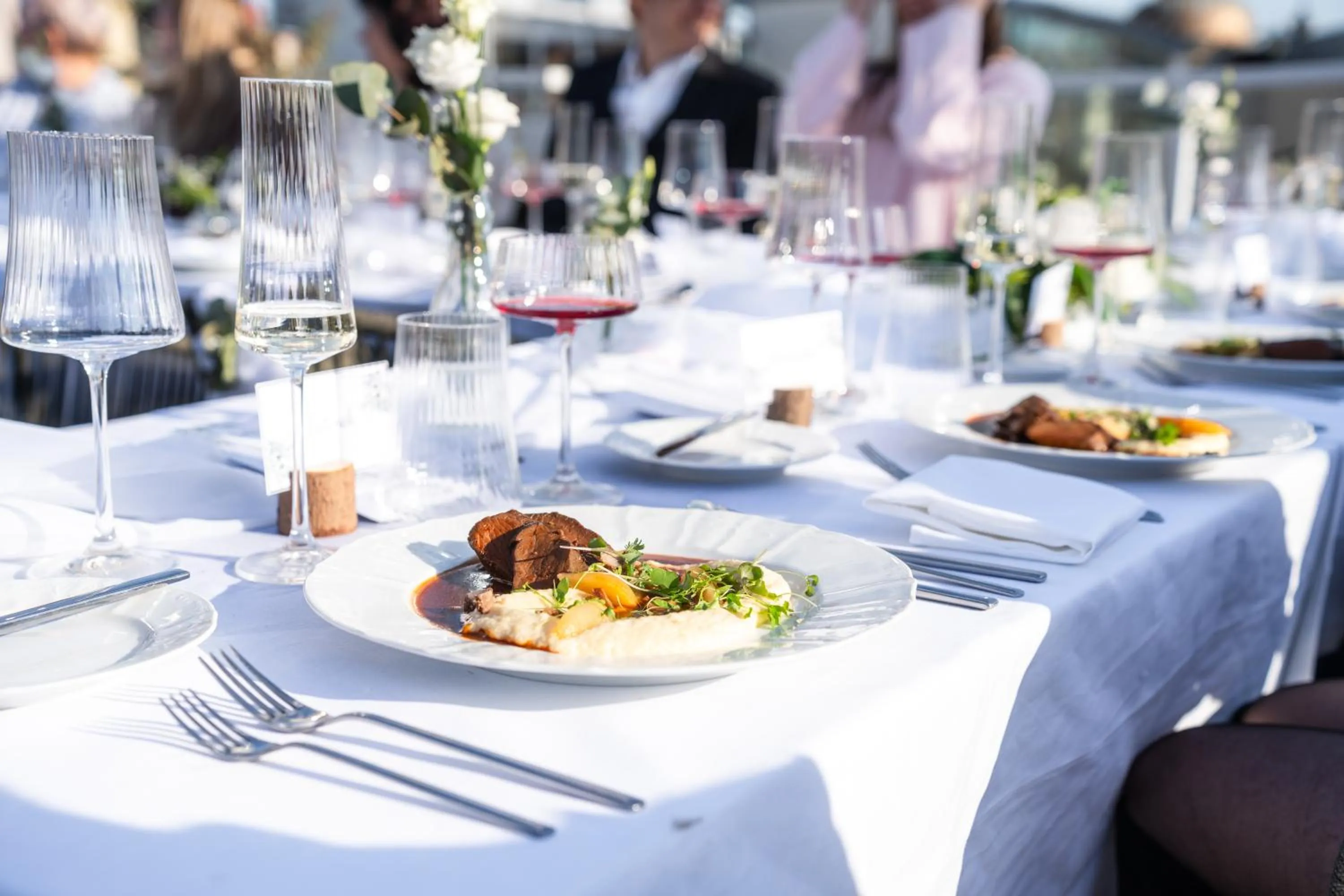 Restaurant/places to eat in Pytloun Boutique Hotel Prague