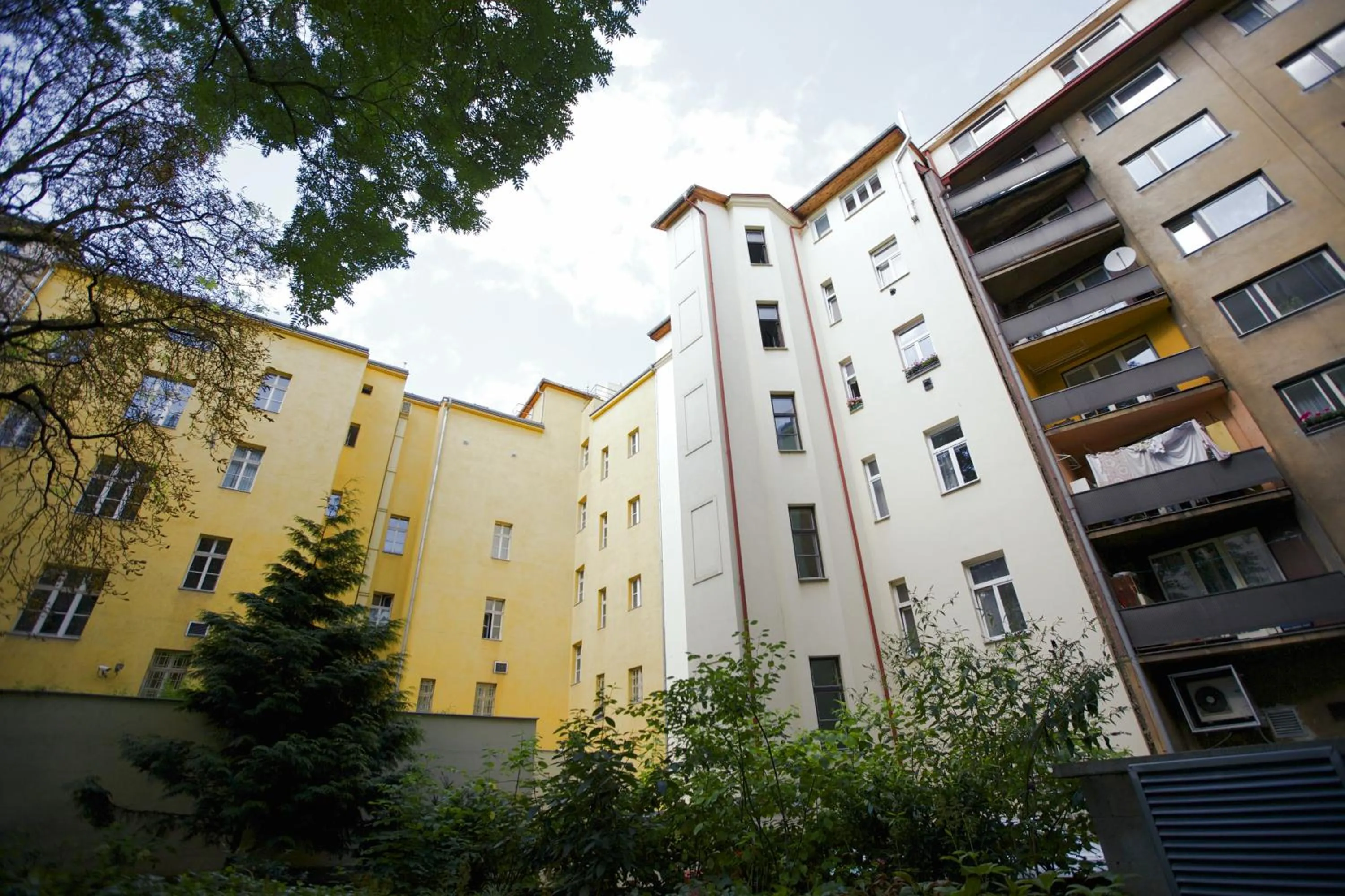 Facade/entrance in Hotel NOIR
