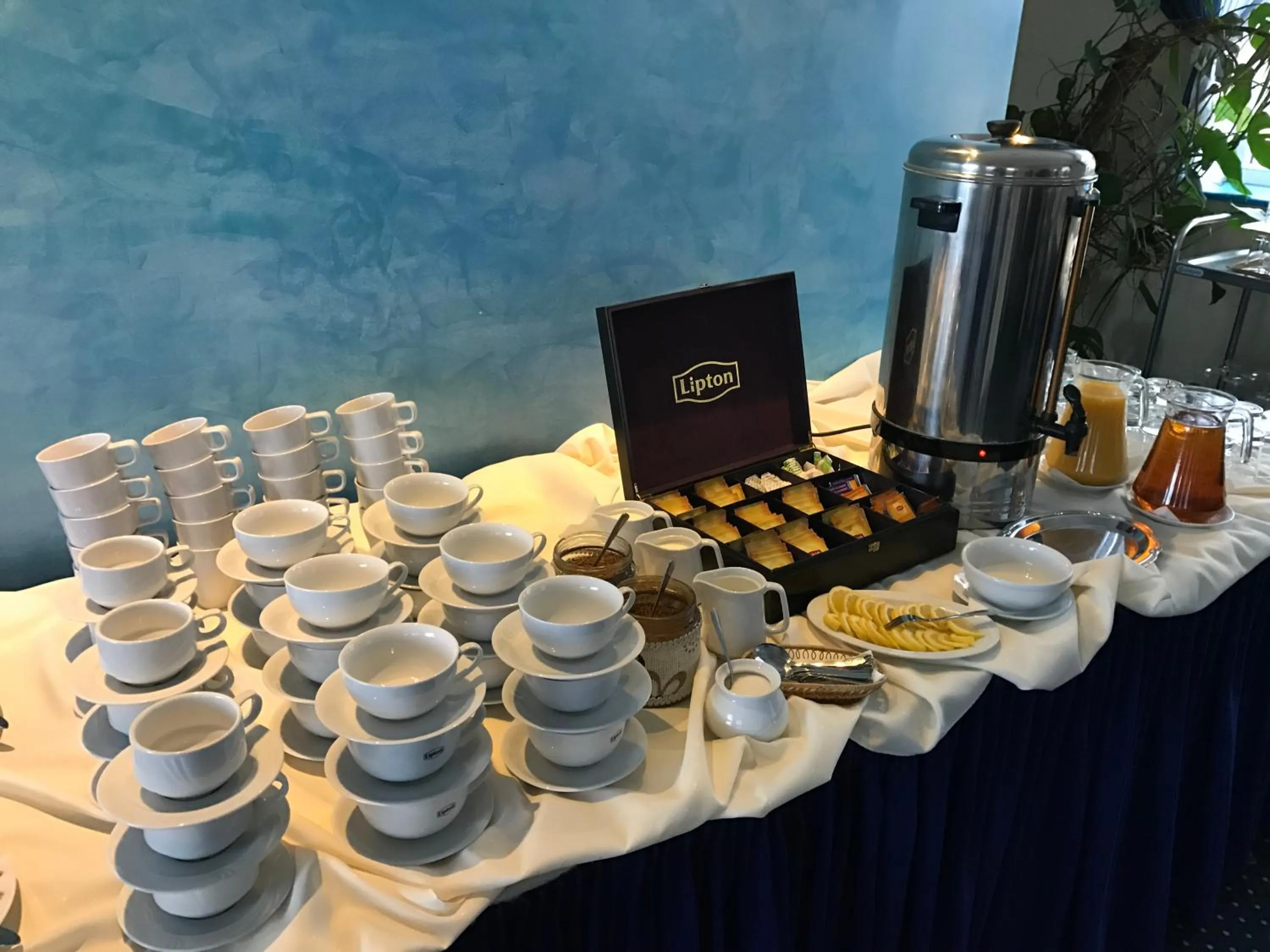 Buffet breakfast in Hotel Nidzki