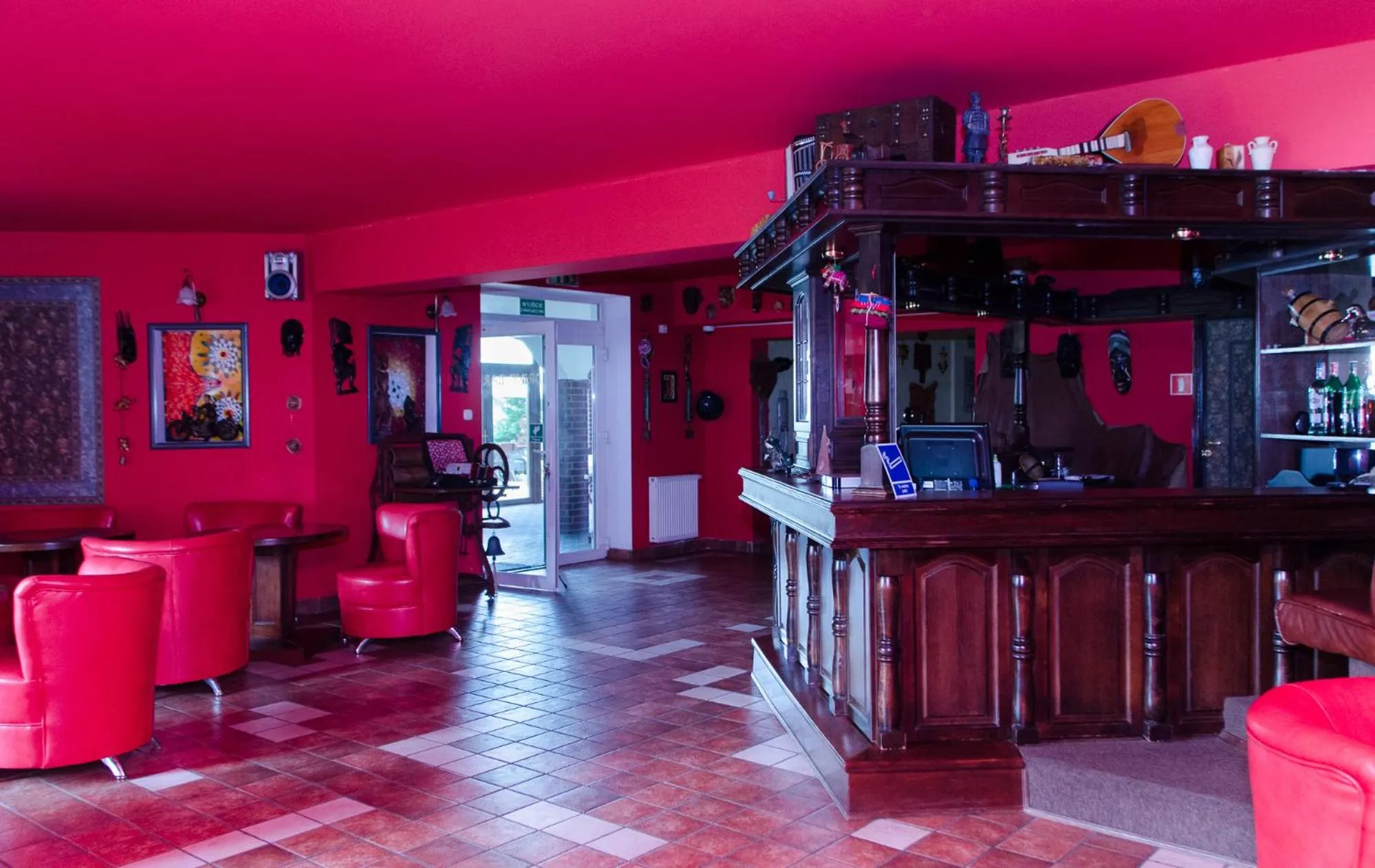 Nightclub / DJ in Hotel Nidzki