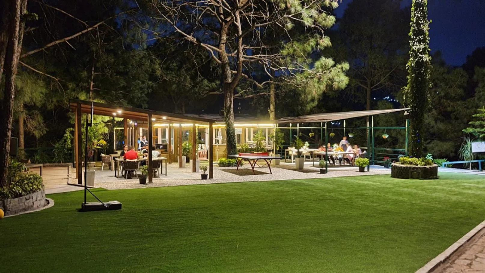 Children play ground in Kasauli Hills Resort