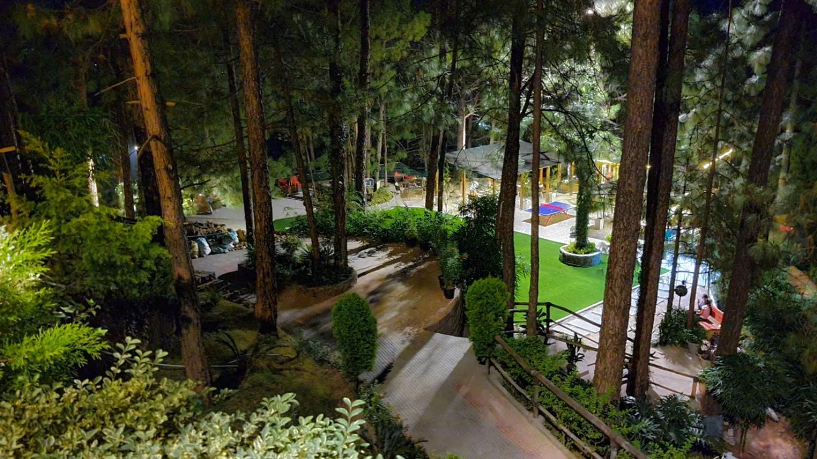 Garden in Kasauli Hills Resort