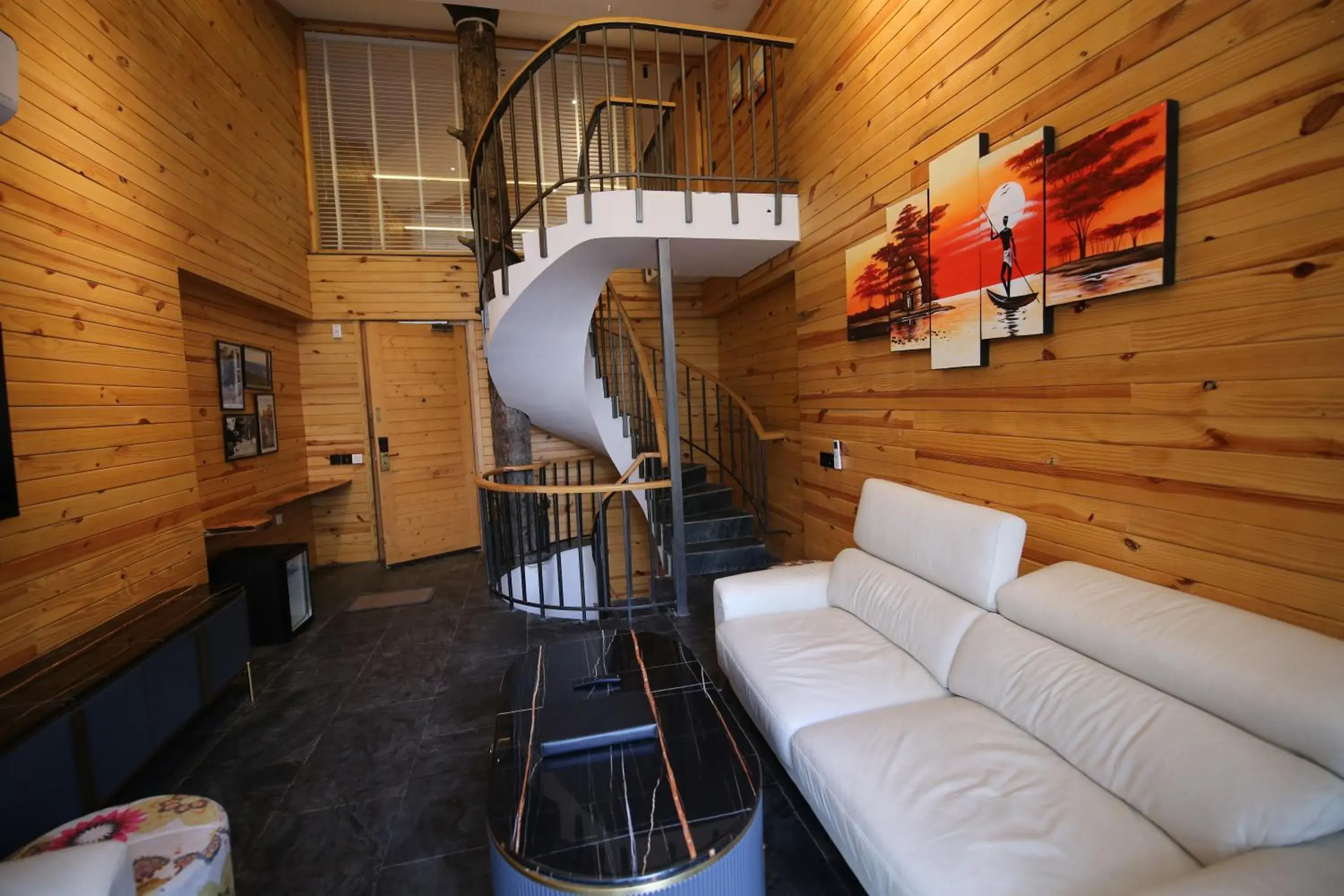 Family Suite in Kasauli Hills Resort Family Suite in Kasauli Hills Resort