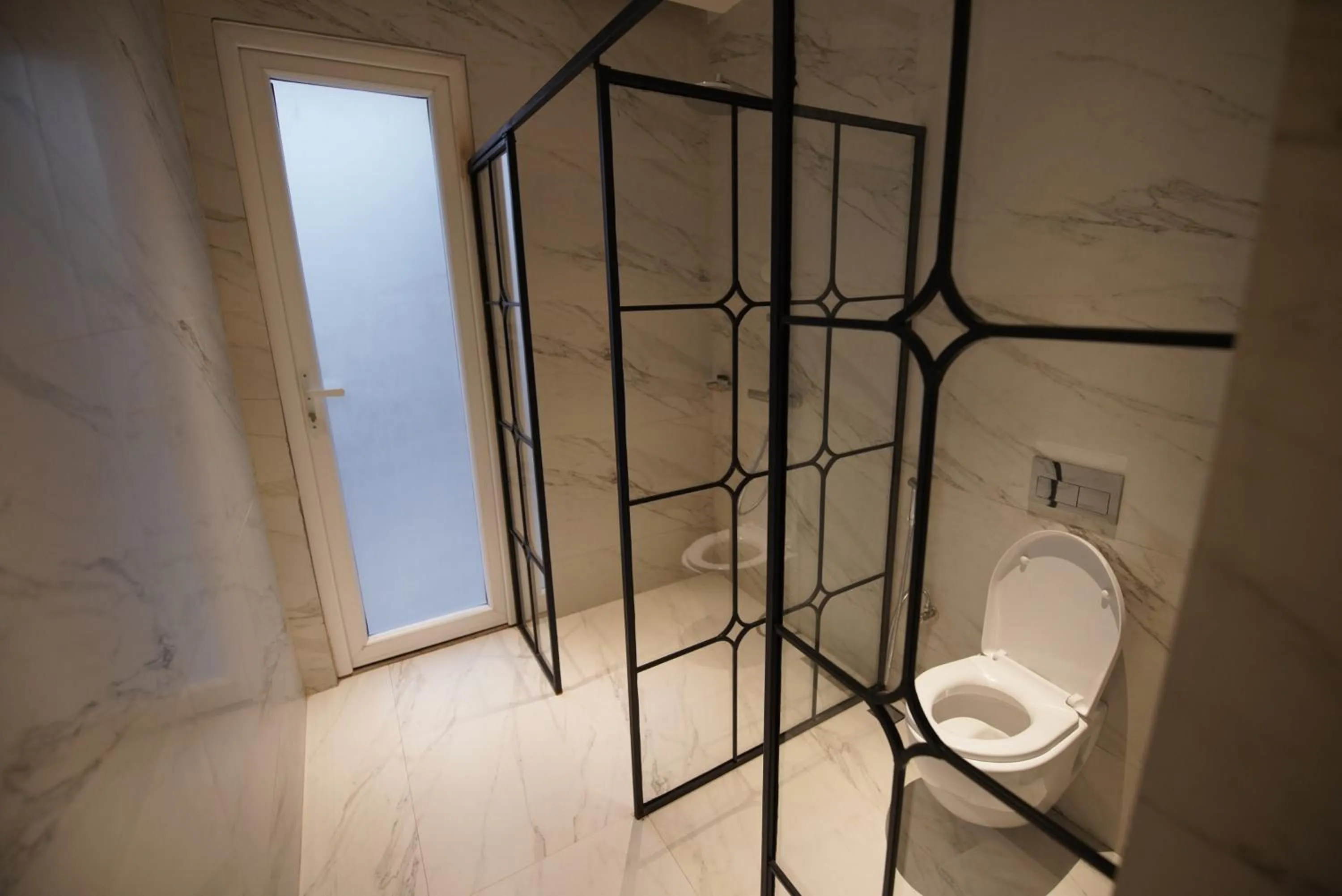 Bathroom in Kasauli Hills Resort