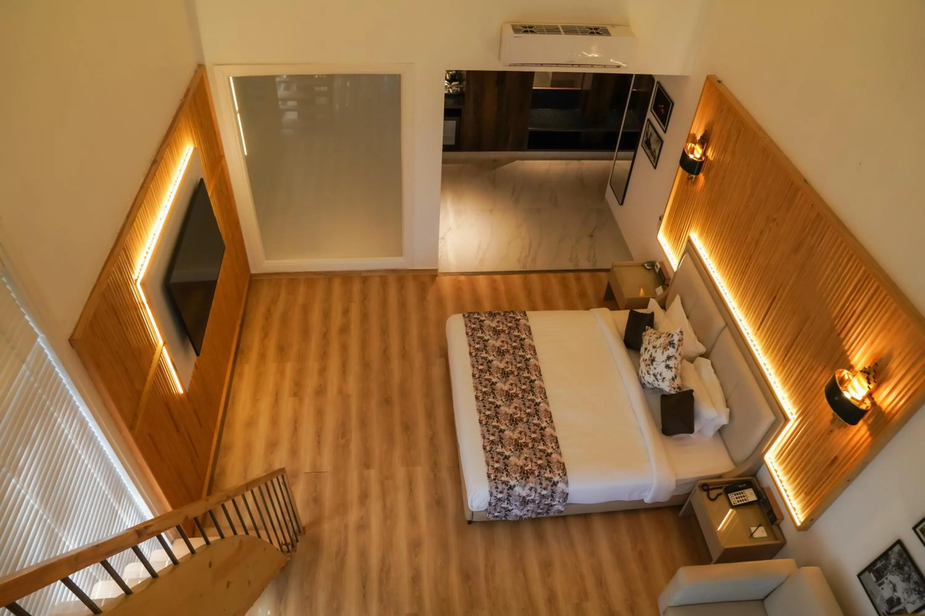 Bedroom in Kasauli Hills Resort