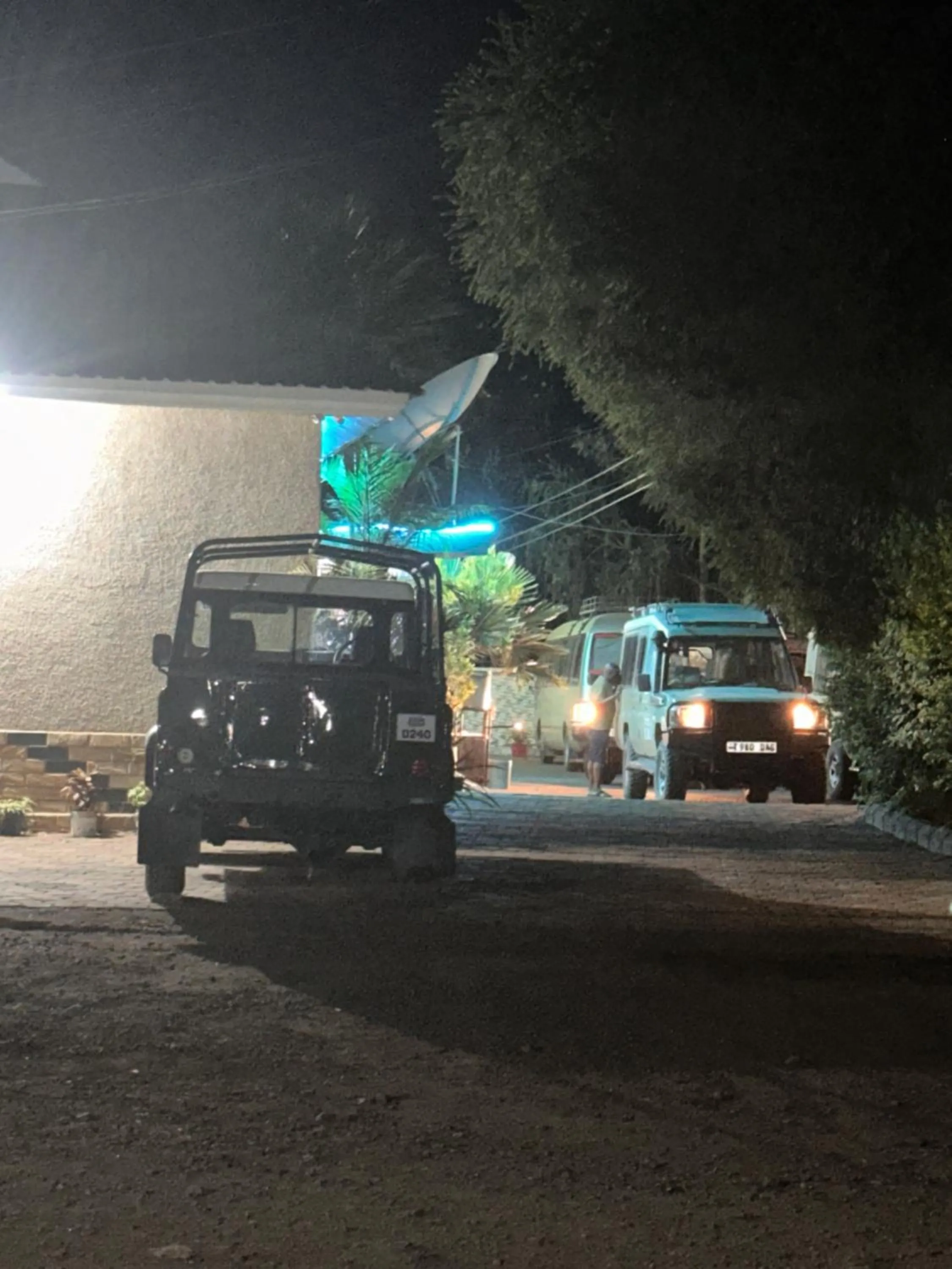 Parking in Mzunguu Safari Lodge