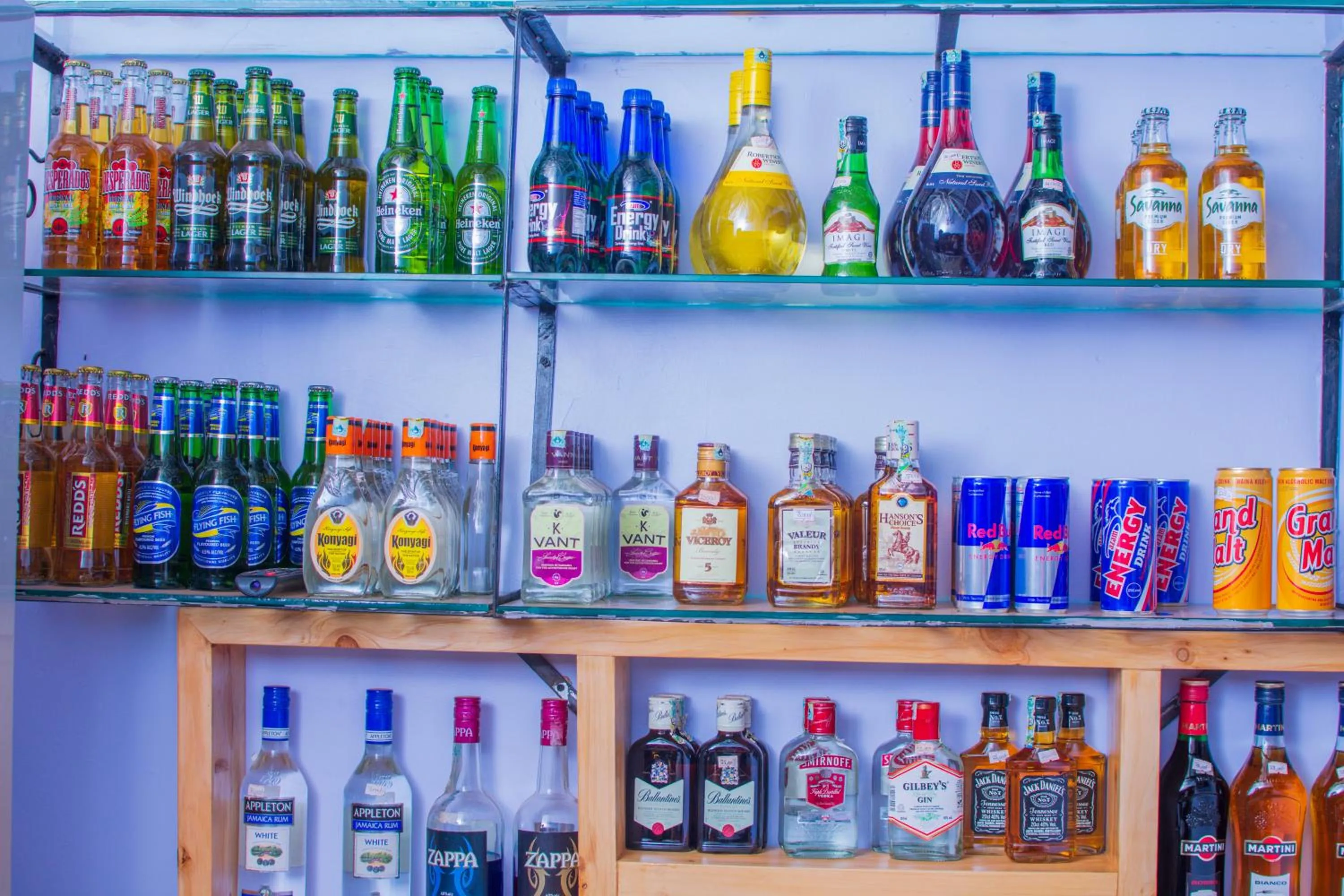 Lounge or bar in Mzunguu Safari Lodge