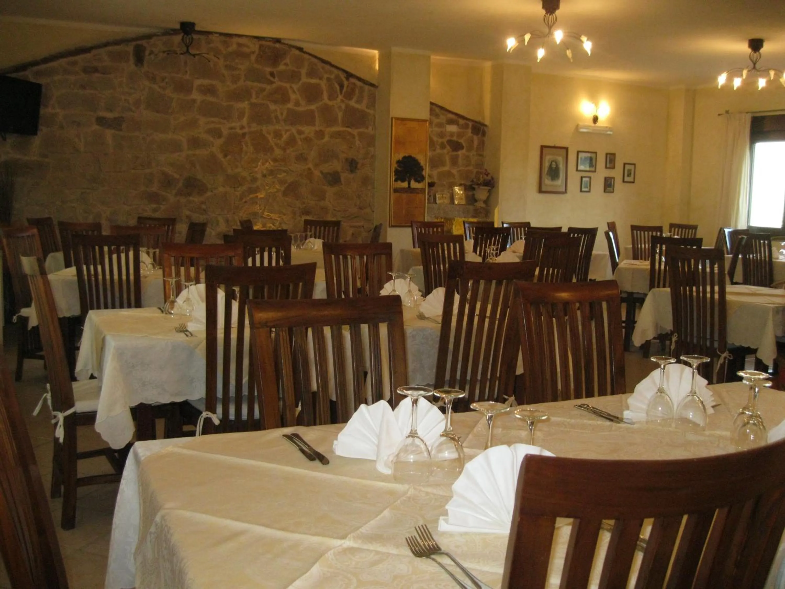 Restaurant/places to eat in Hotel Sorgente