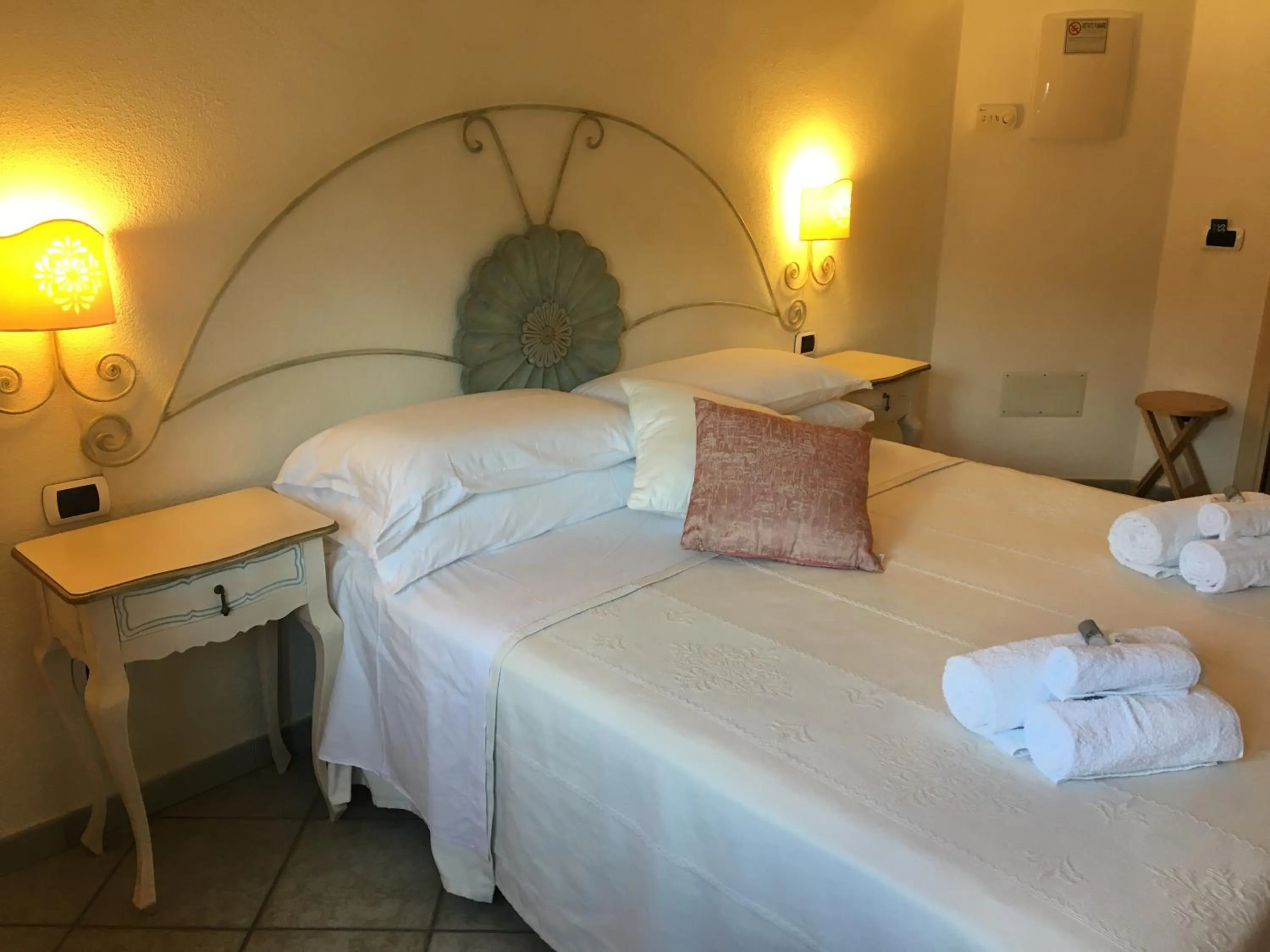 Bed in Hotel Sorgente