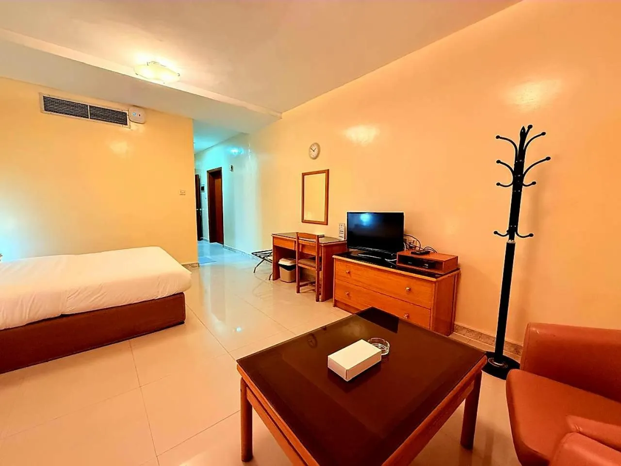 Bed in Al Buhaira Hotel Apartment