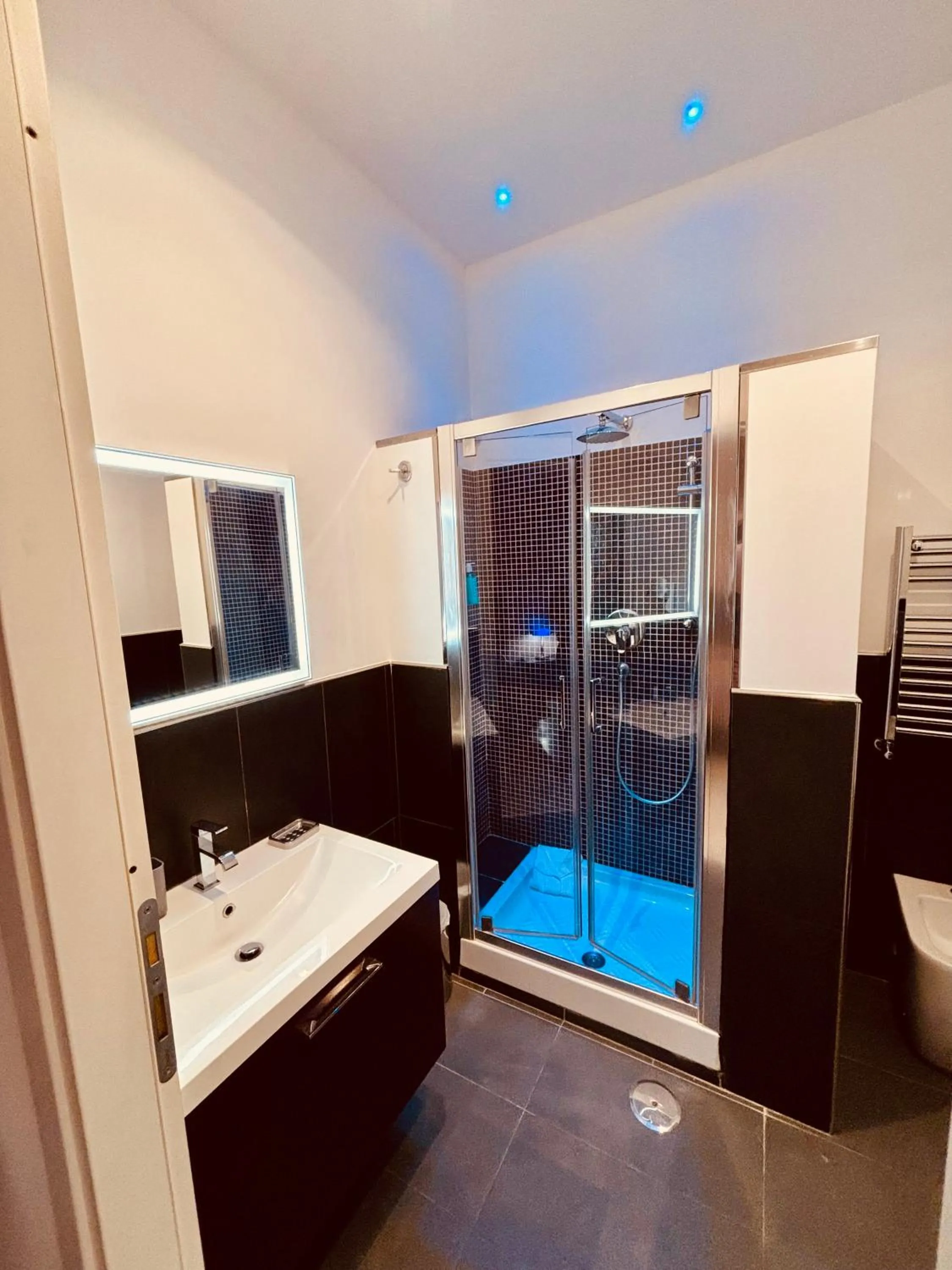 Chroma Italy - Chroma Tessera