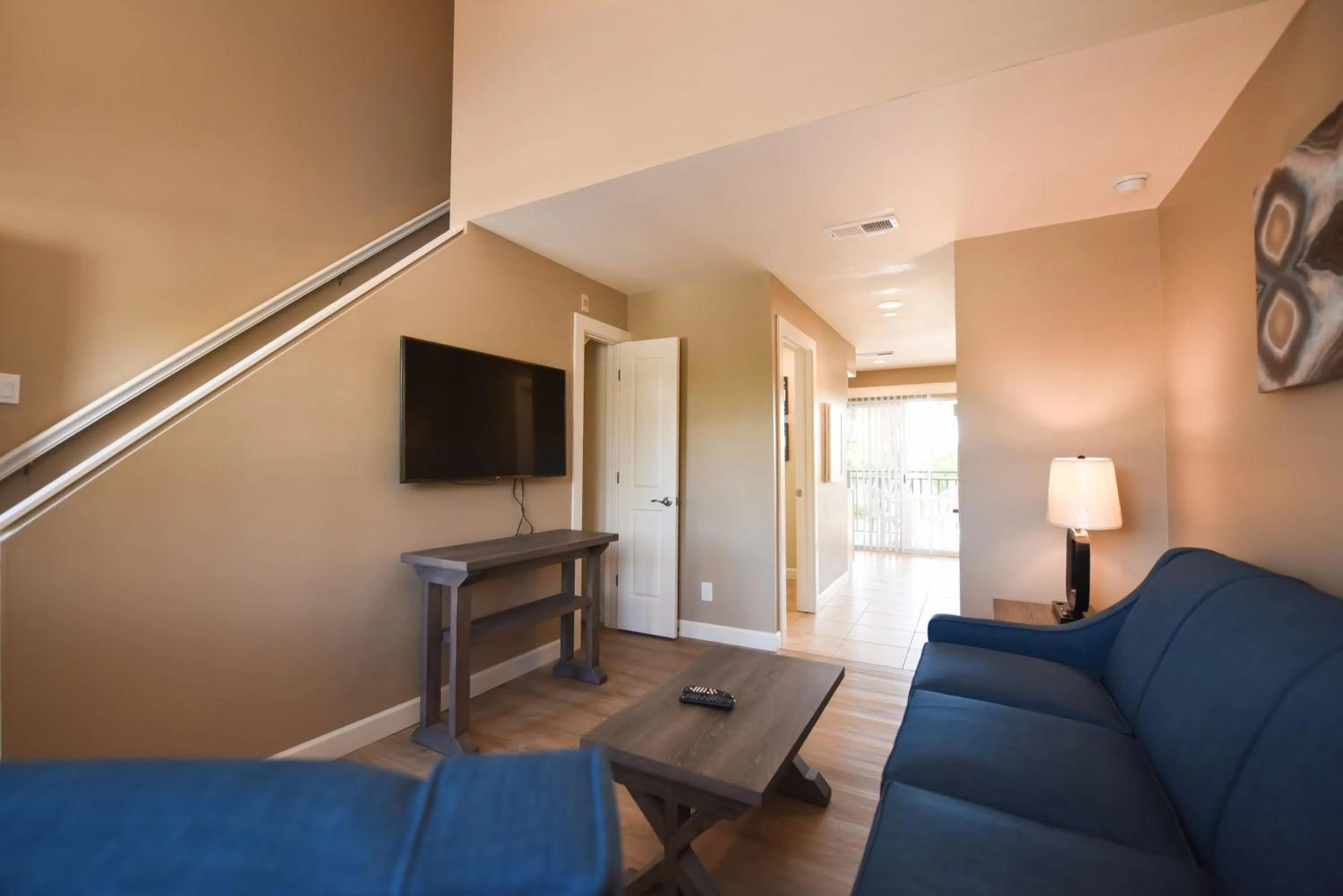 Living room in Waterside Suites and Marina