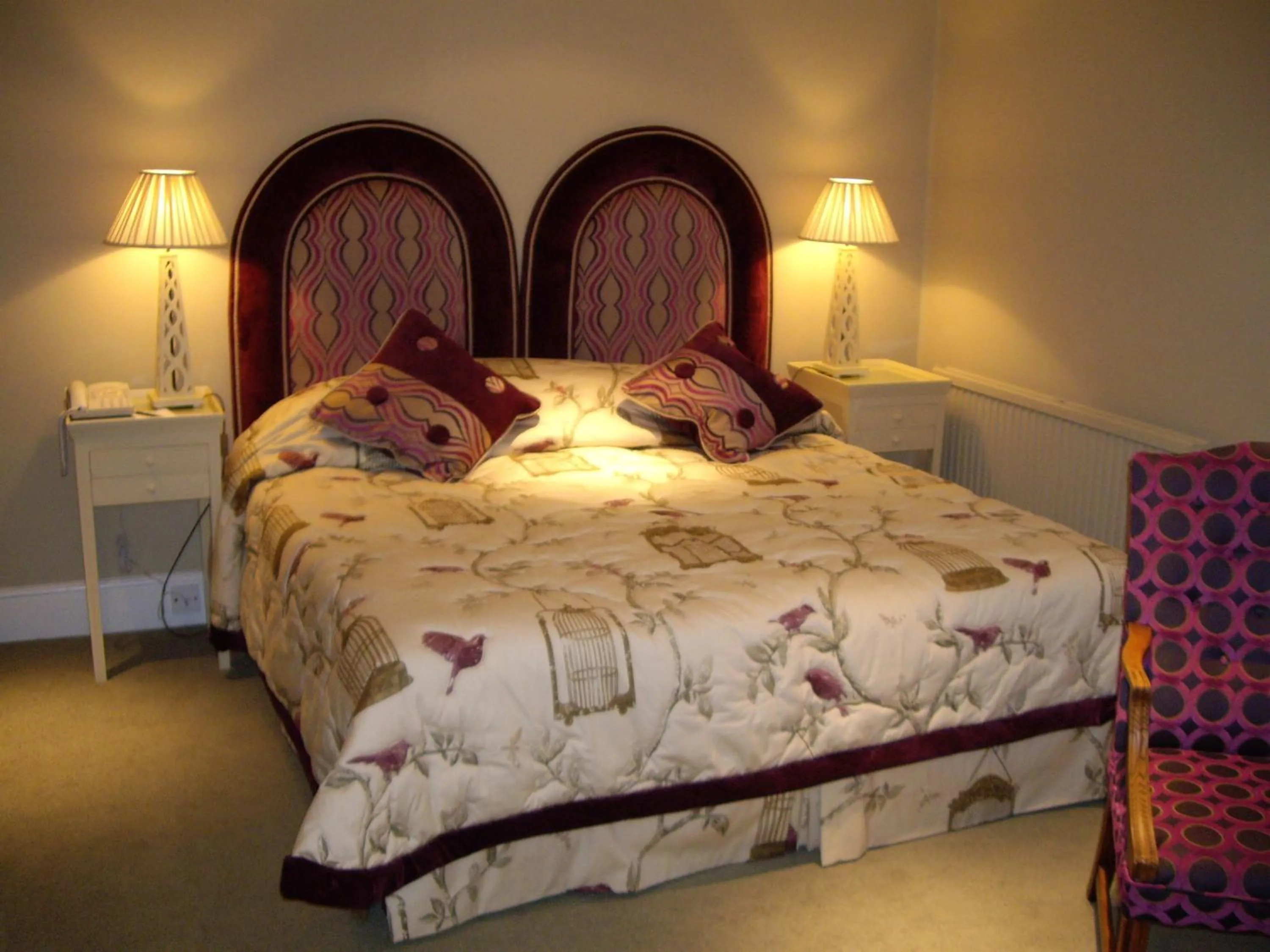 Bed in The George Hotel of Stamford
