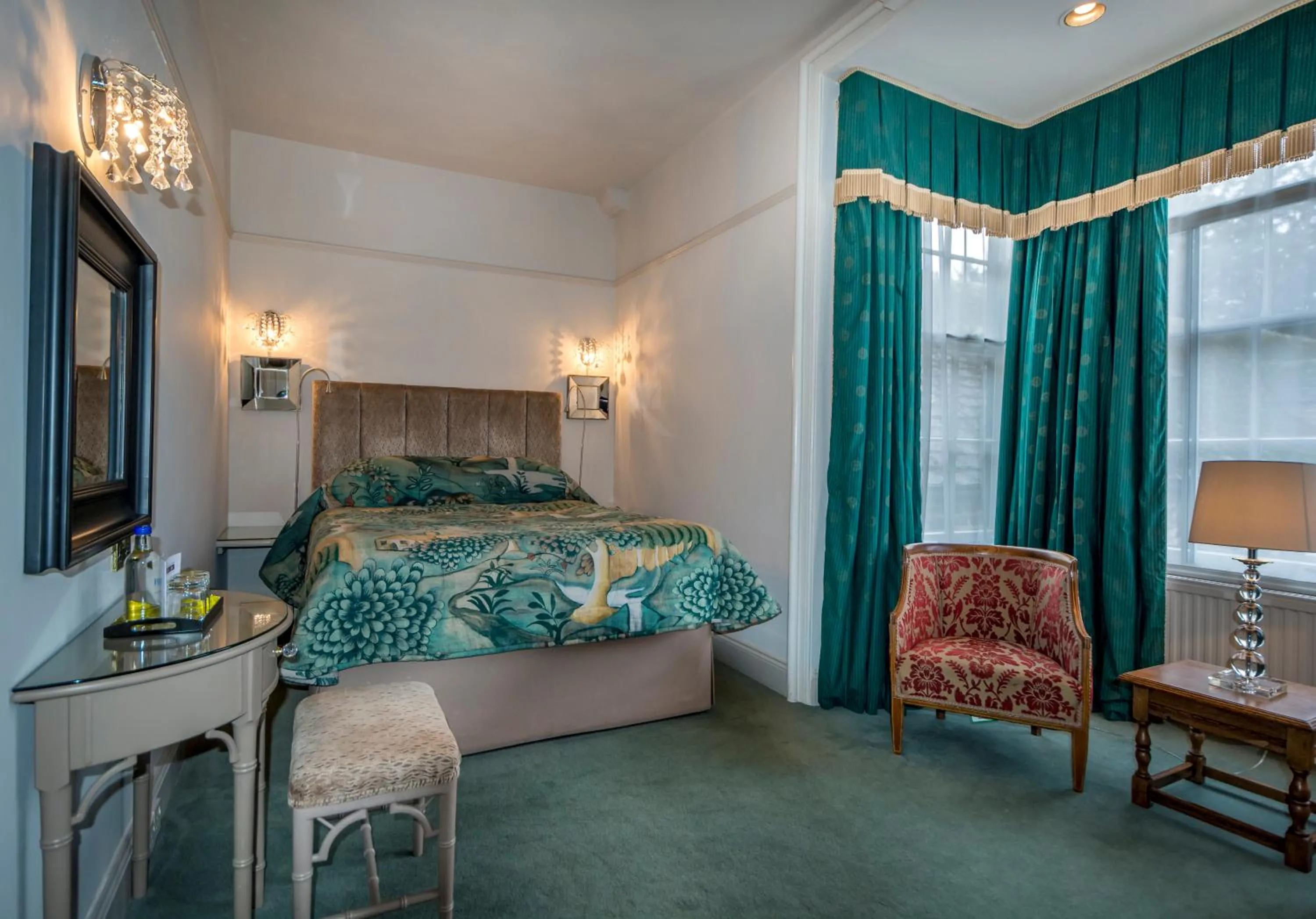 Bed in The George Hotel of Stamford