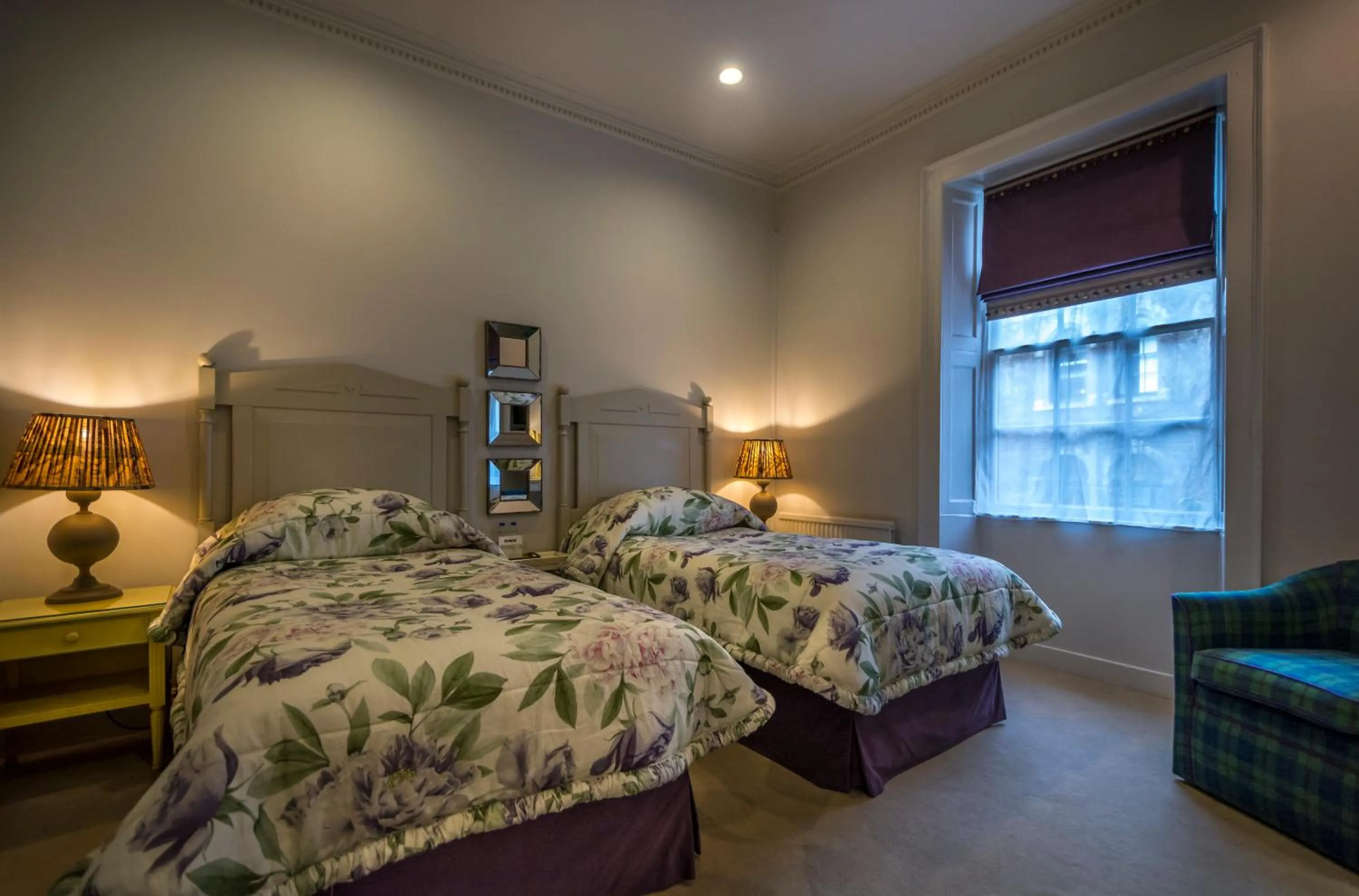 Bed in The George Hotel of Stamford